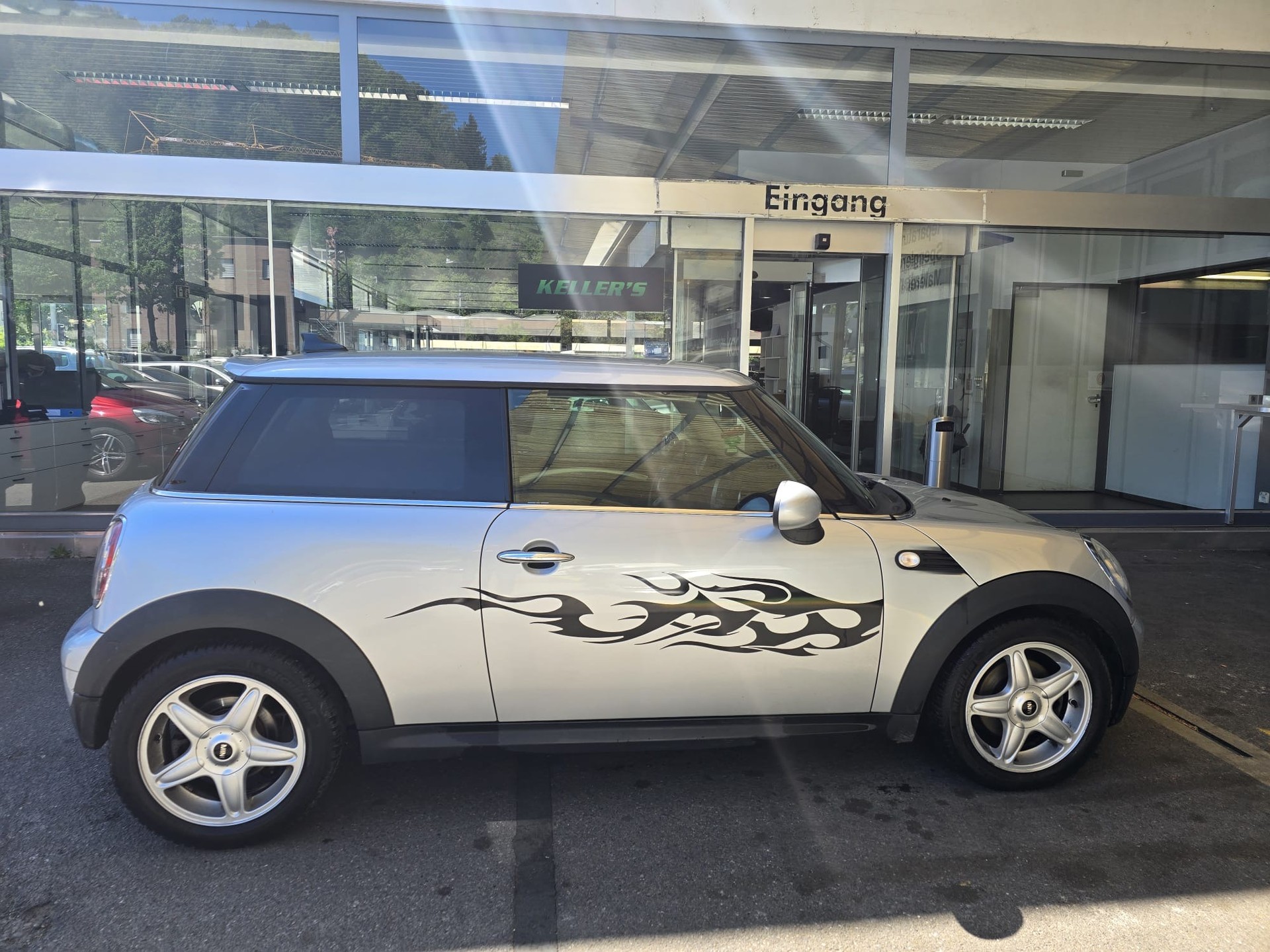 MINI Cooper-image-6