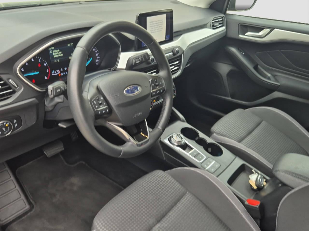FORD Focus 1.0i EcoB 125 Cool & Connect-image-9
