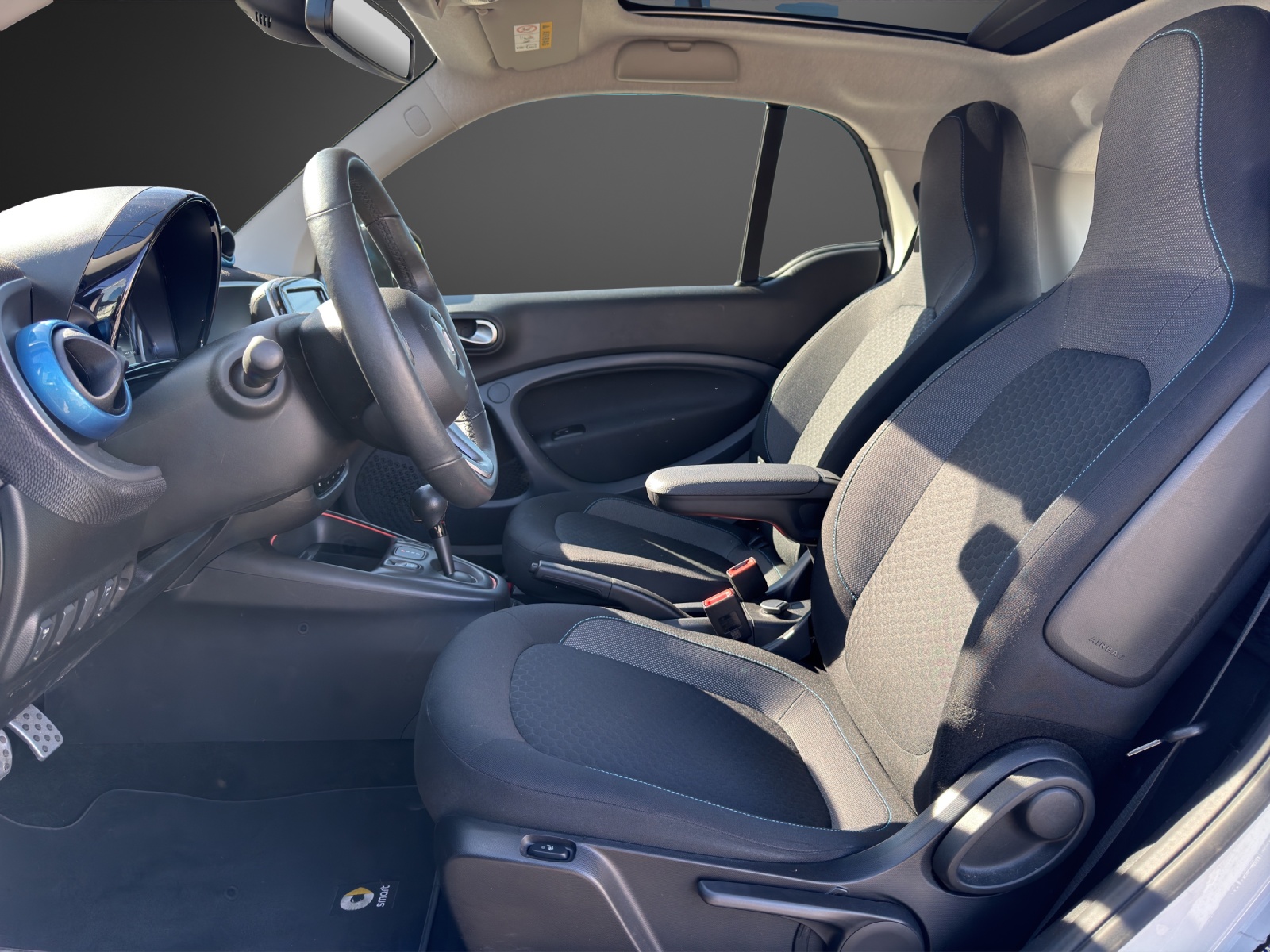 SMART fortwo EQ pulse-image-9