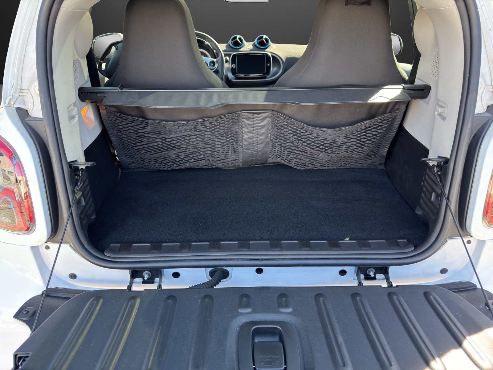 SMART fortwo EQ pulse-image-8