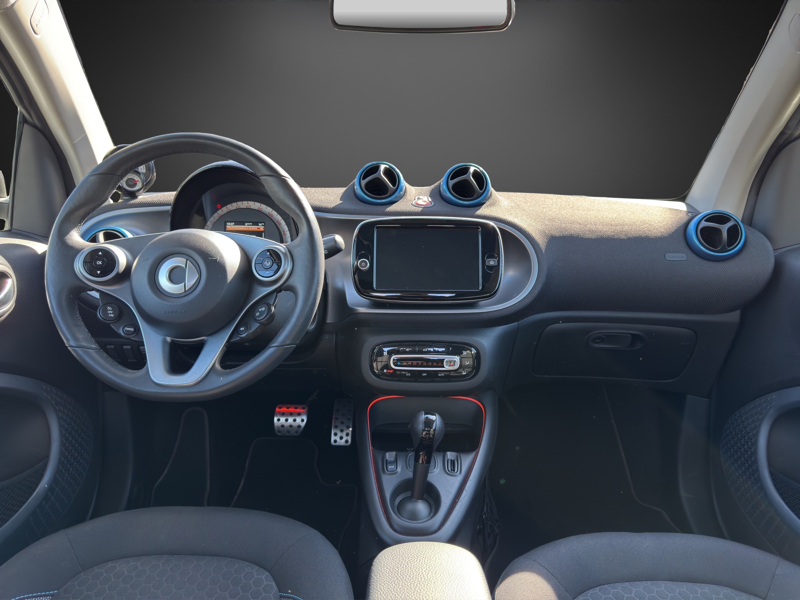 SMART fortwo EQ pulse-image-10
