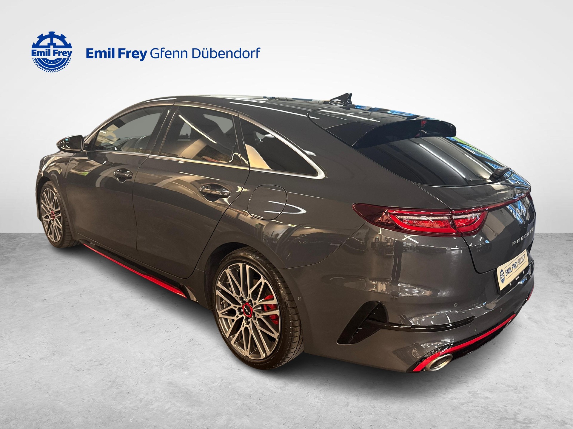 KIA ProCeed 1.6 T-GDi GT-showroom-element-3