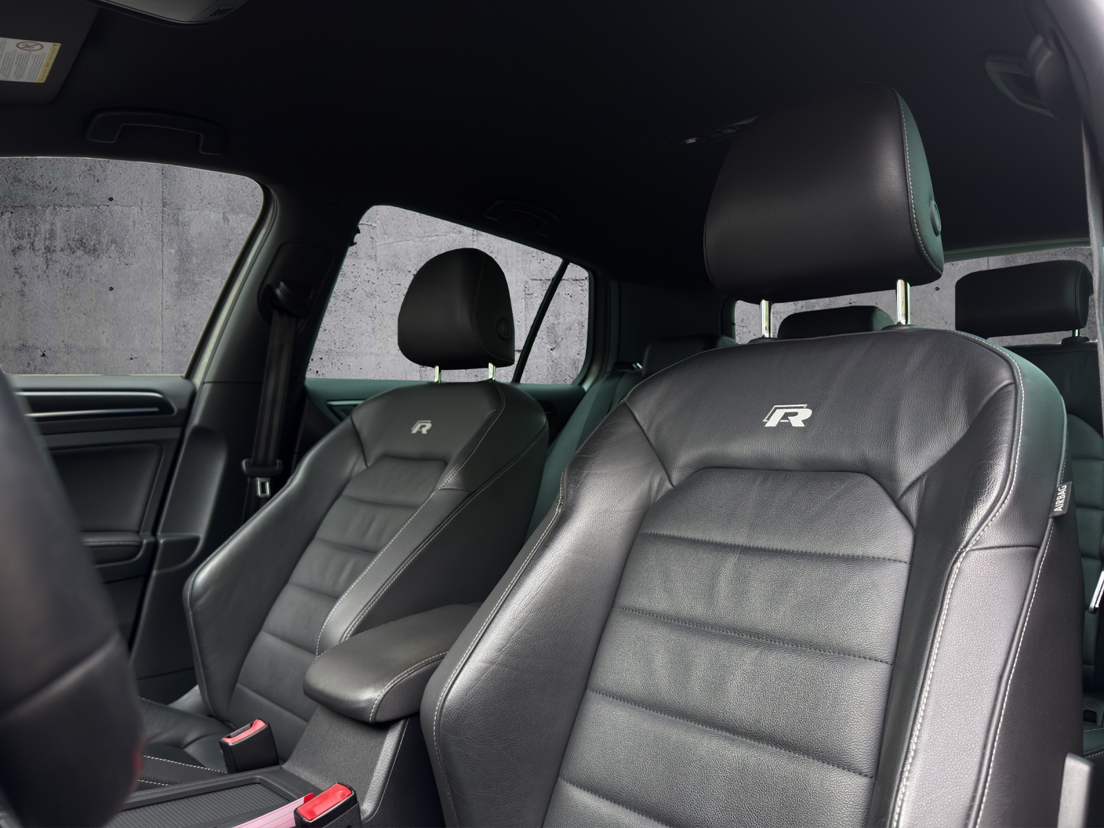 VW Golf 2.0 TSI R 4Motion DSG *APR Kit*-image-5