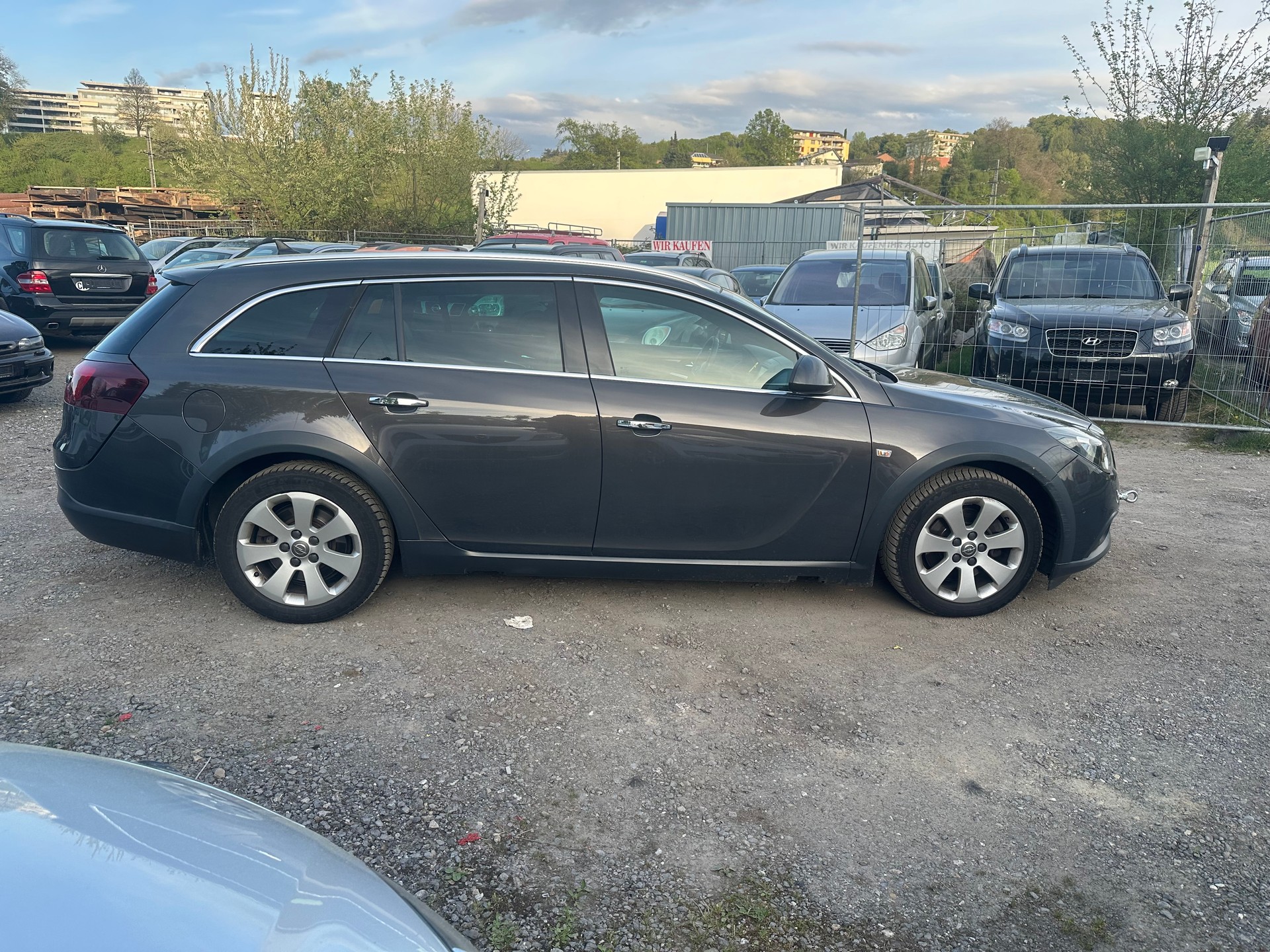 OPEL Insignia Country Tourer 2.0 CDTI 4WD Automatic-image-4