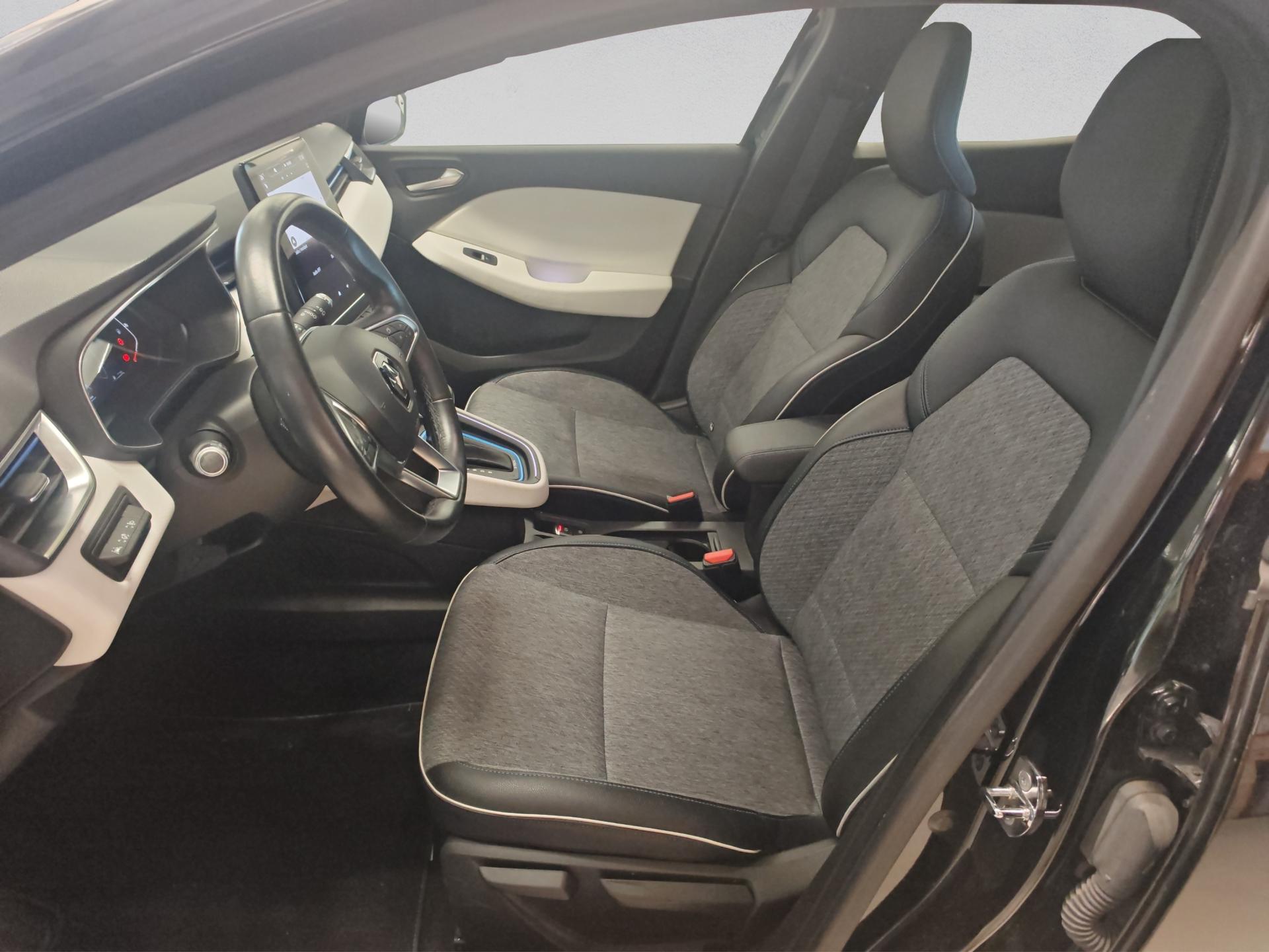 RENAULT Clio 1.6 E-Tech Edition One-image-8