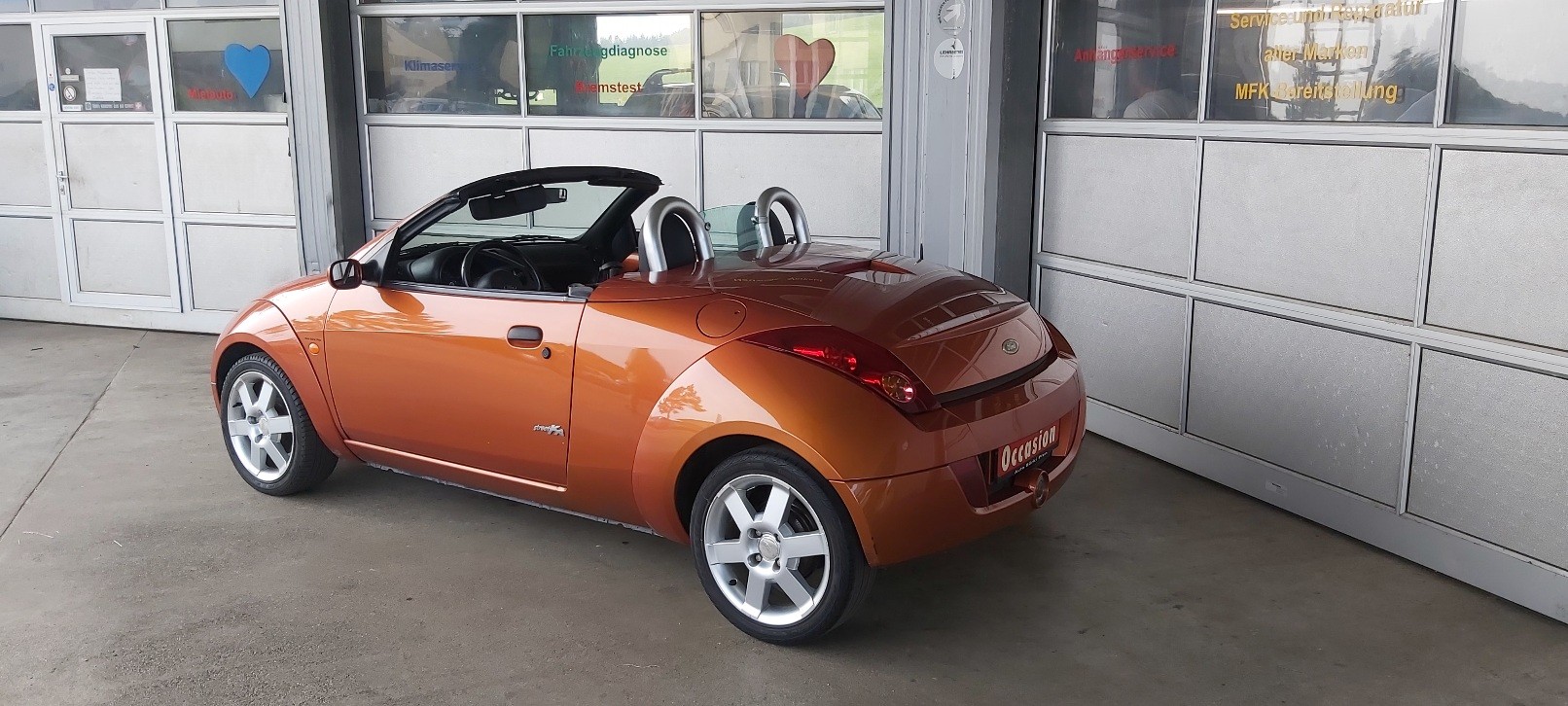 FORD Streetka 1.6 (Luxury)-image-2