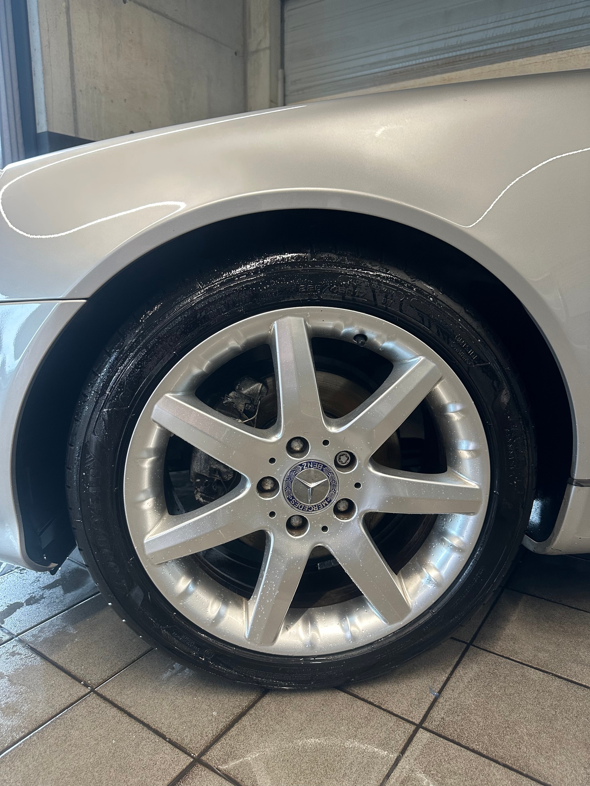 MERCEDES-BENZ SLK 230 Kompressor Special Edition-image-9
