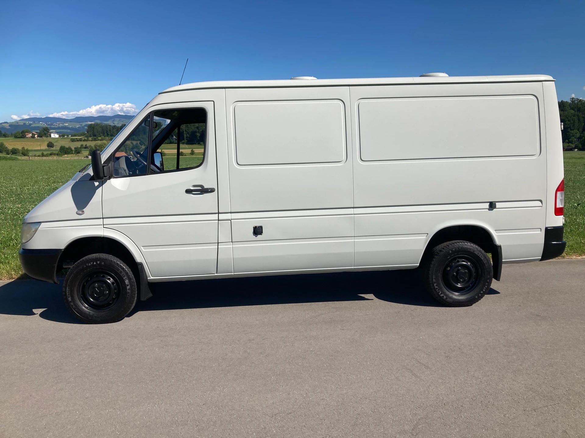MERCEDES-BENZ Sprinter 313 CDI 4x4 mit Geländeuntersetzung-image-4