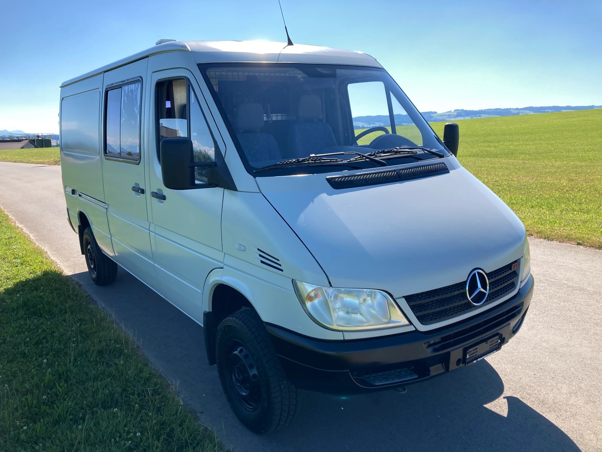 MERCEDES-BENZ Sprinter 313 CDI 4x4 mit Geländeuntersetzung-image-1