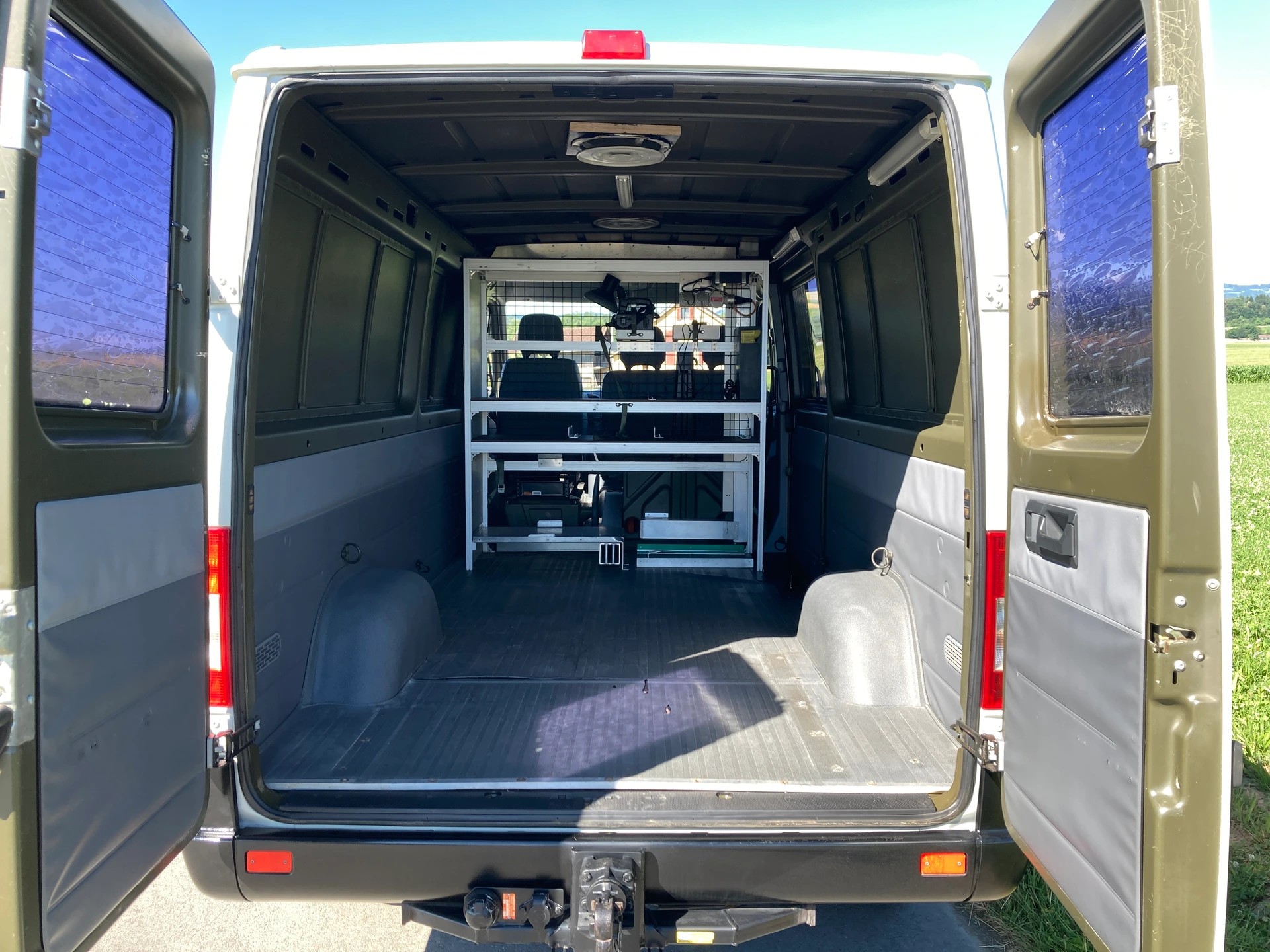 MERCEDES-BENZ Sprinter 313 CDI 4x4 mit Geländeuntersetzung-image-6