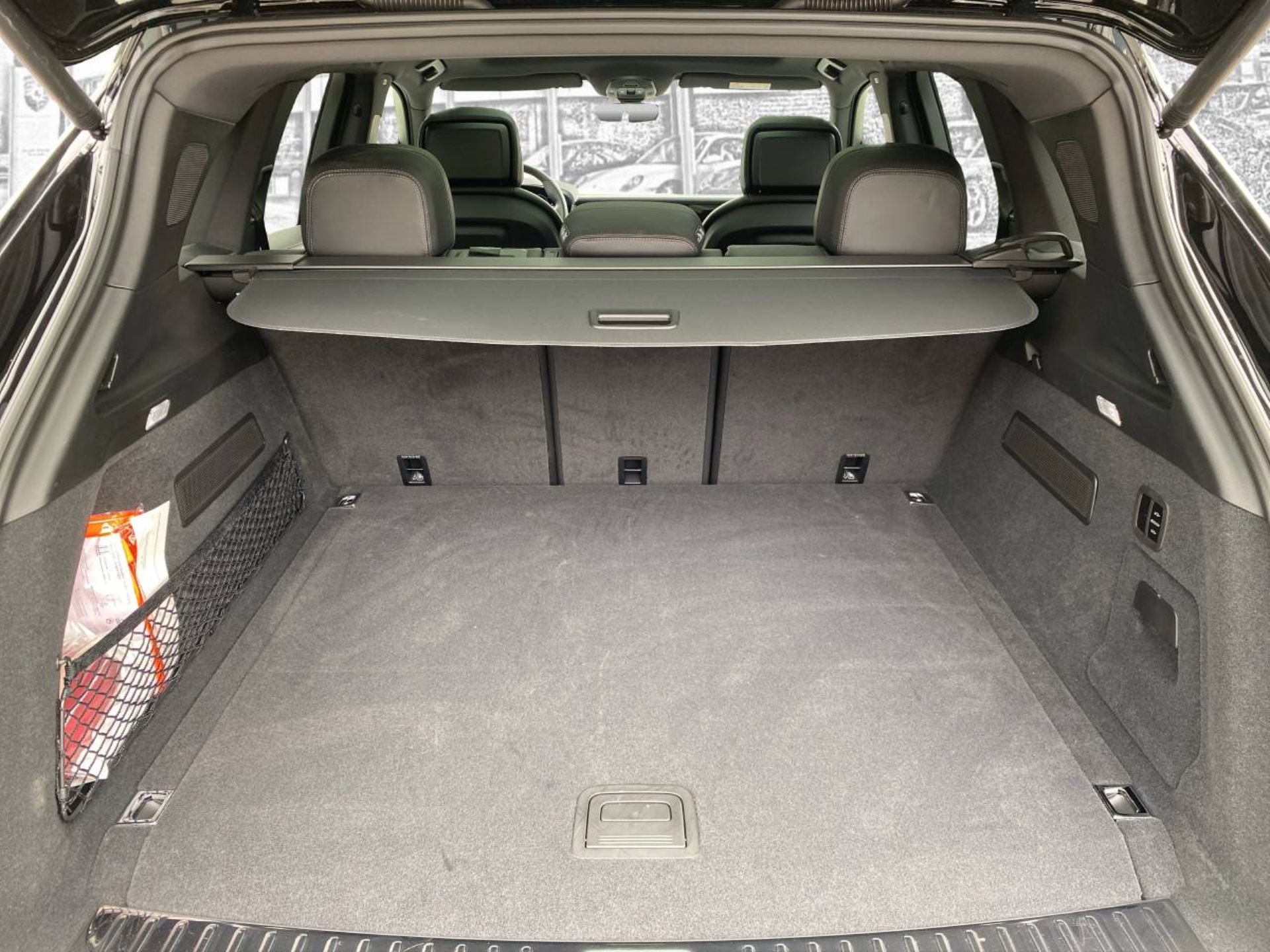 PORSCHE Cayenne S E-Hybrid-image-16