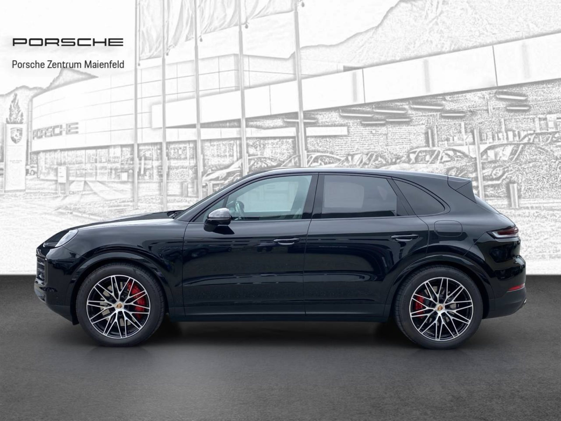 PORSCHE Cayenne S E-Hybrid-showroom-element-2