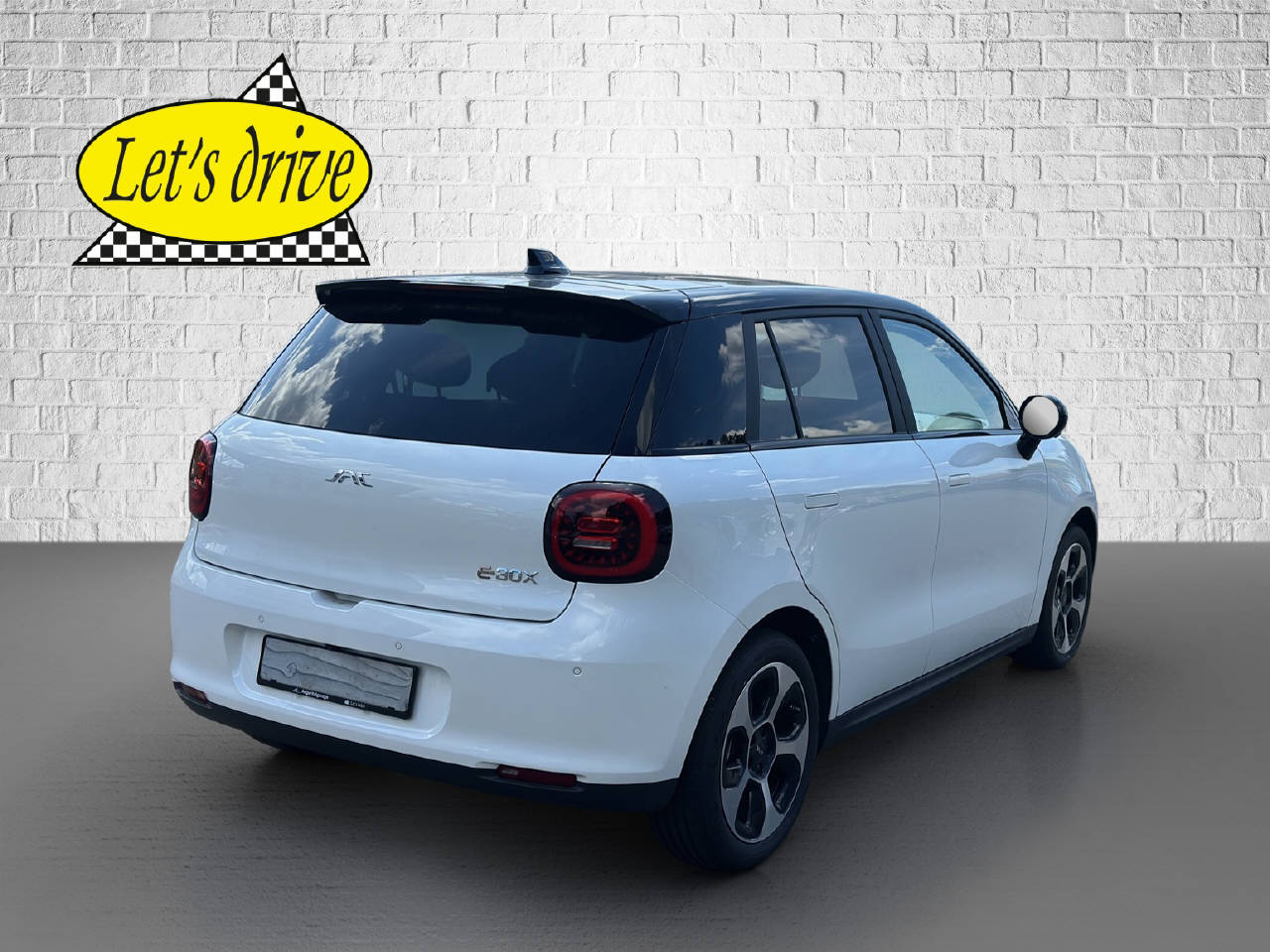 JAC E30X Electric-image-5