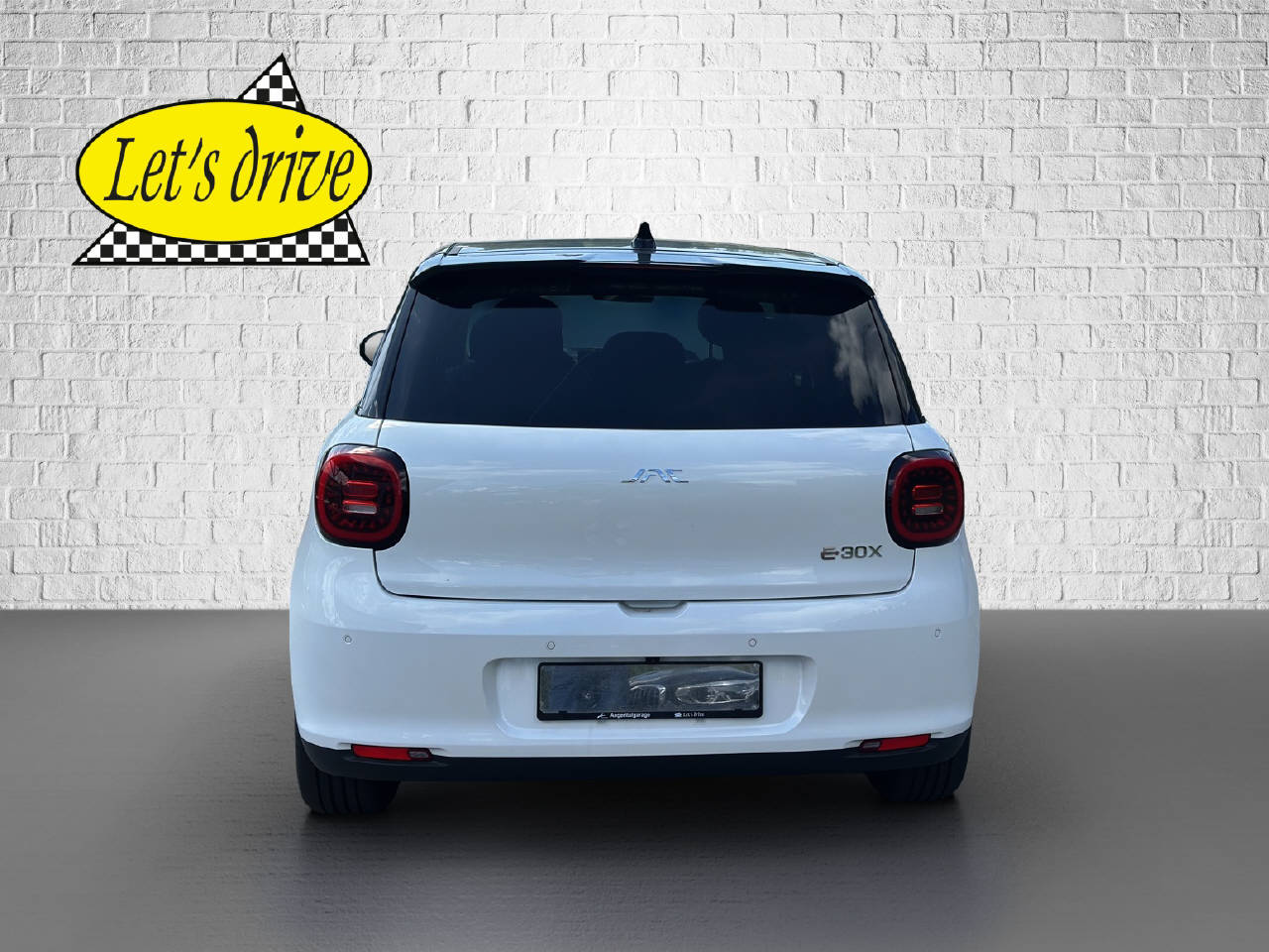 JAC E30X Electric-image-4