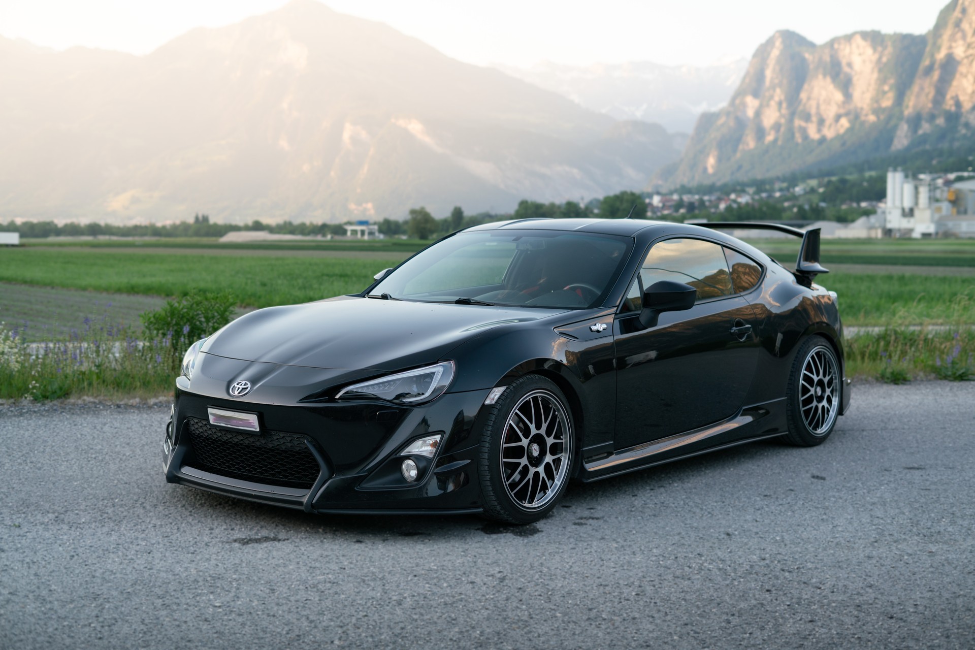 TOYOTA 2.0 D-4S Sport-image-0