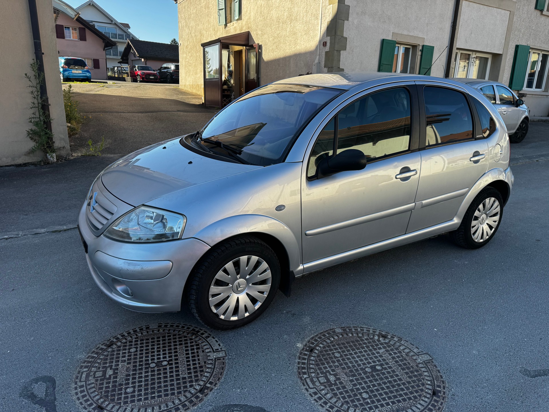 CITROEN C3 1.6i 16V Exclusive-image-2