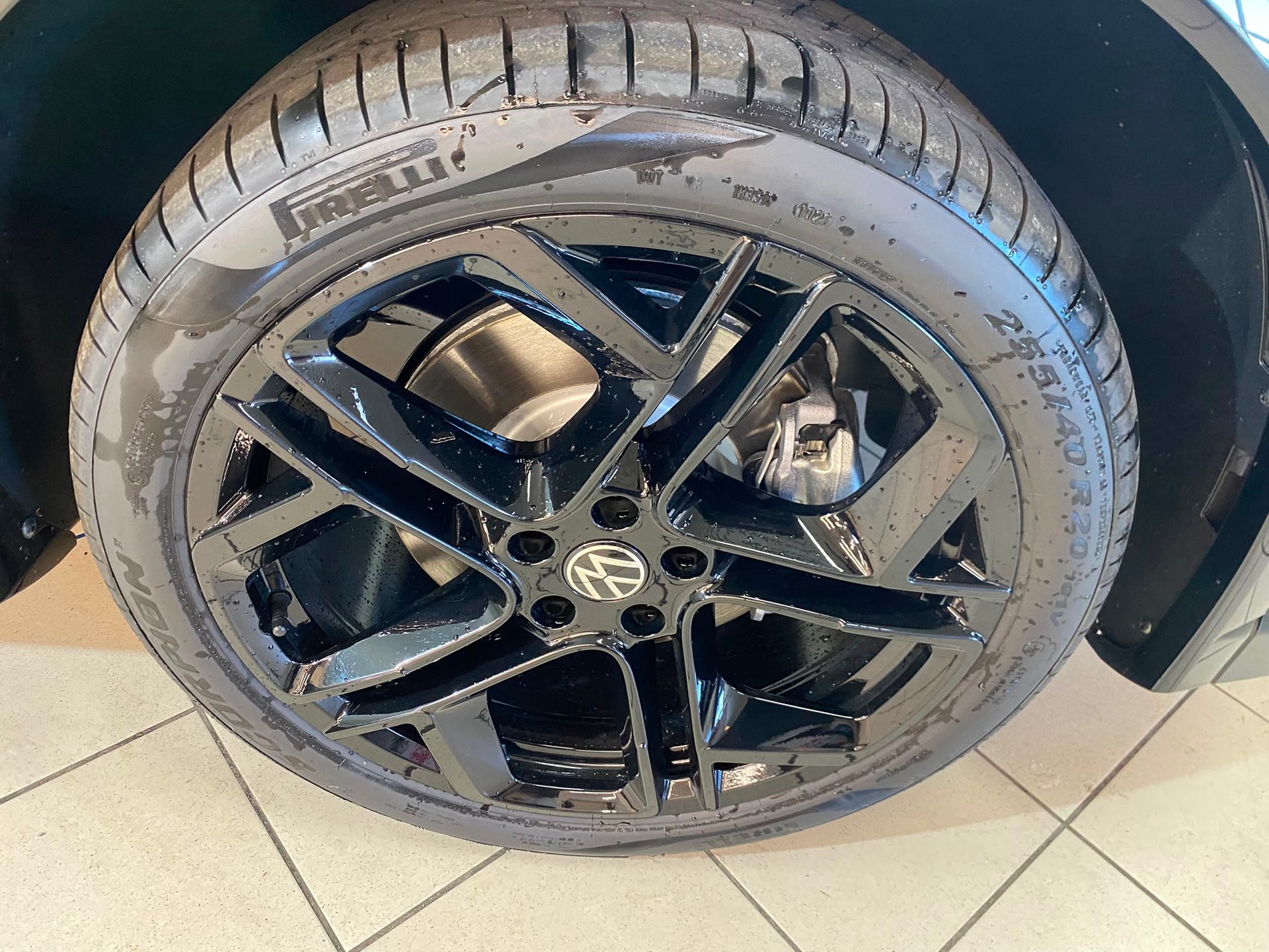 VW Tiguan 1.5 TSI evo2 eHybrid R-Line DSG-image-5