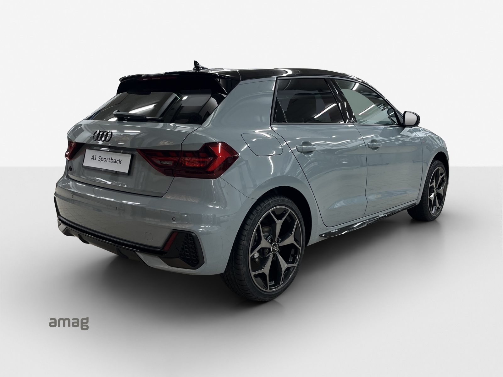 AUDI A1 Sportback 30 TFSI S Line Attraction S-tronic-image-4