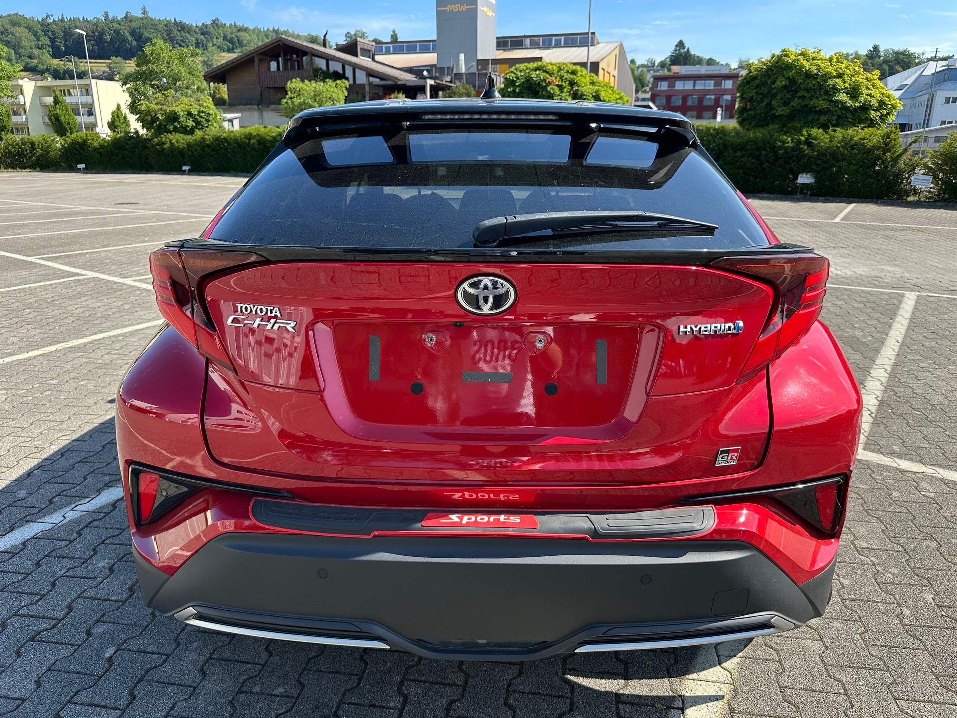 TOYOTA C-HR 2.0 HSD CVT GR Sport-image-4