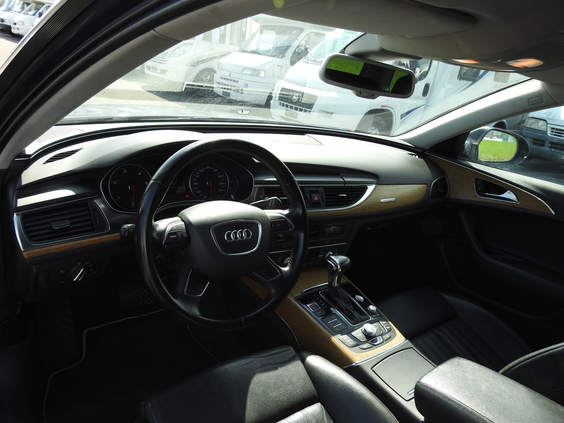 AUDI A6 Avant 3.0 TDI V6 quattro S-tronic-image-11