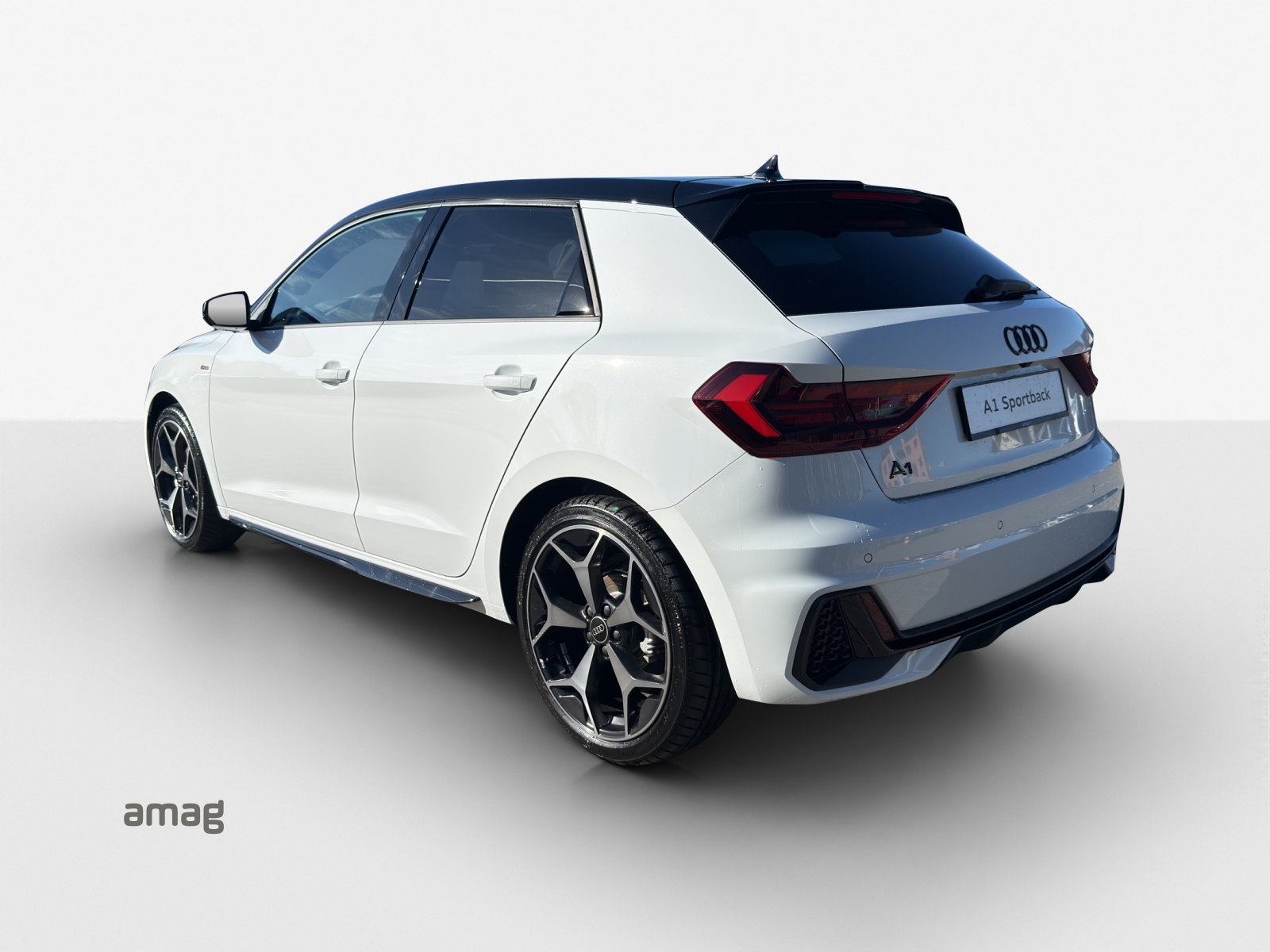 AUDI A1 Sportback 30 TFSI S Line Attraction S-tronic-image-1