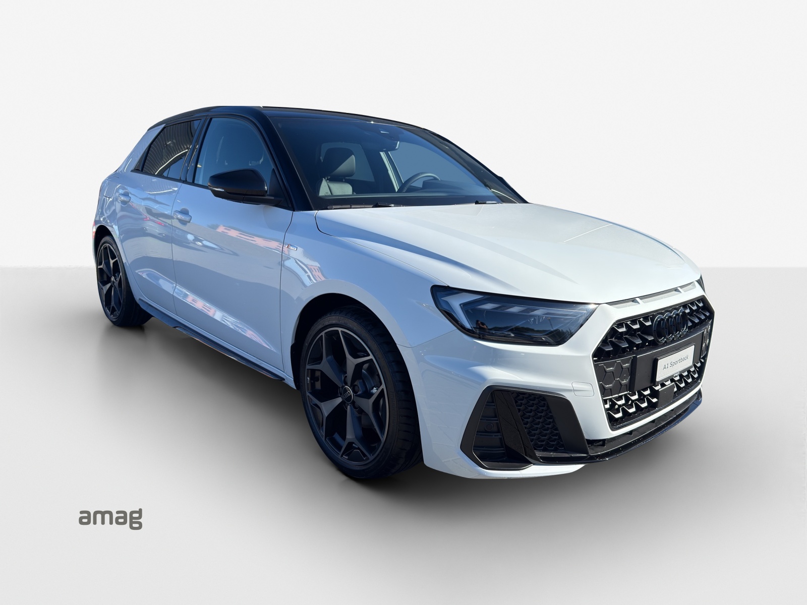 AUDI A1 Sportback 30 TFSI S Line Attraction S-tronic-image-3