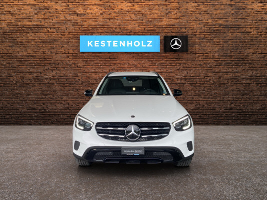 MERCEDES-BENZ GLC 300 e 4Matic-image-4