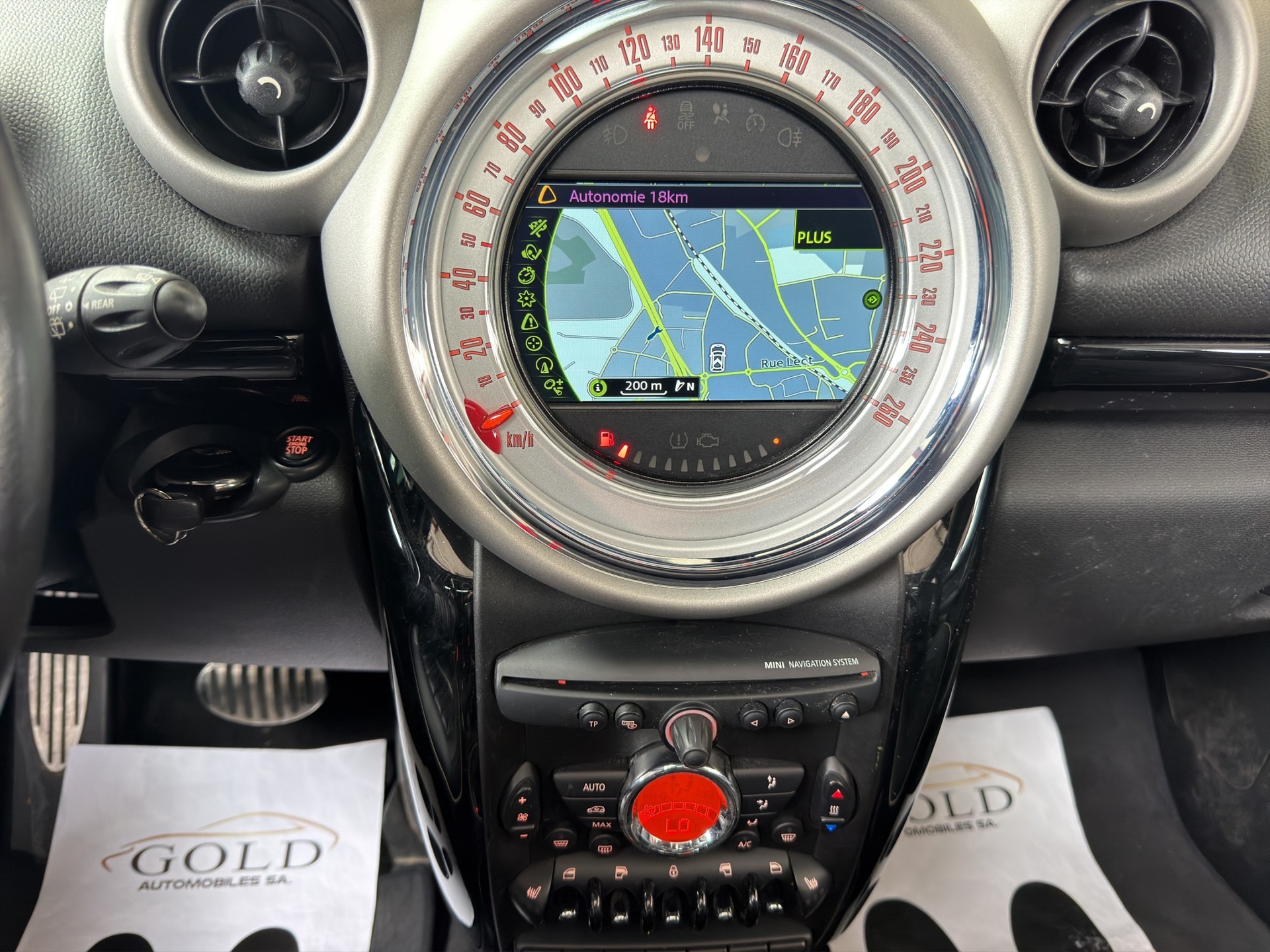 MINI Countryman Cooper S ALL4 Steptronic-image-9