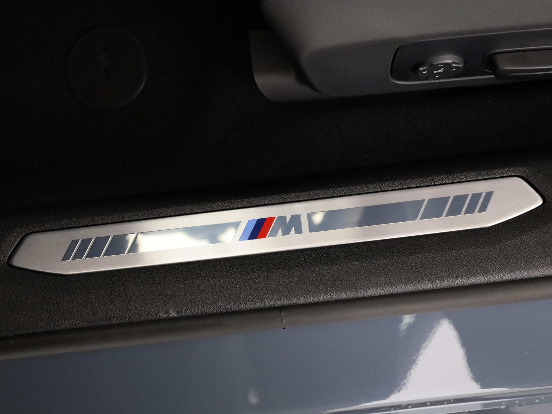 BMW M135i xDrive-image-12