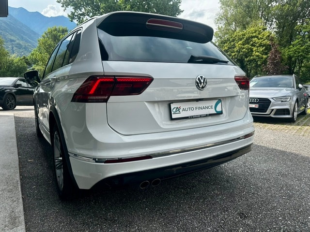 VW Tiguan 2.0 TDI SCR 4Motion R LINE DSG-image-3
