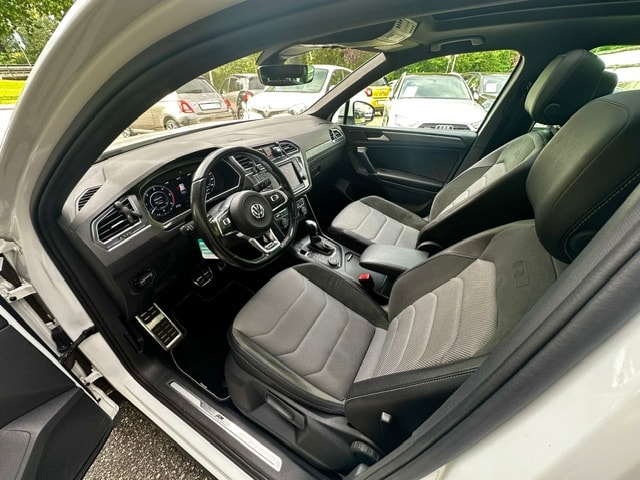 VW Tiguan 2.0 TDI SCR 4Motion R LINE DSG-image-12