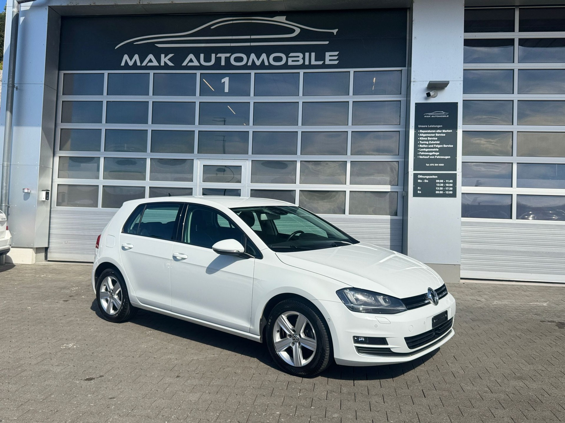 VW Golf 1.4 TSI Trendline DSG-image-1