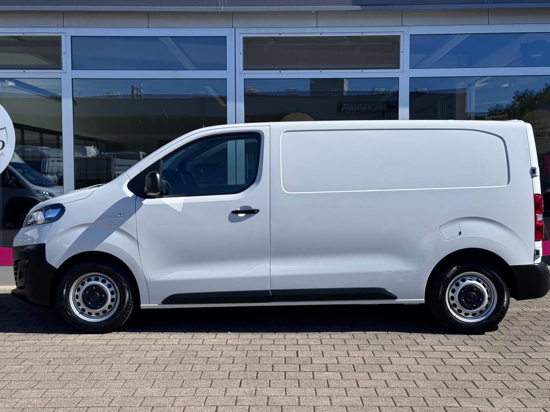 FIAT Scudo 1.5 MJ L2+1033 kg Nutzlast+3 Plätzer+Schiebetüre rechts+Flügeltüren 180°+NAVI+Rückfahrkamera+Tempomat+-image-8