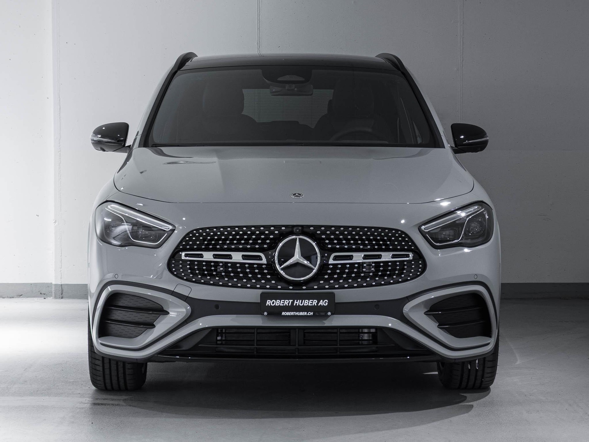 MERCEDES-BENZ GLA 220 d 4MATIC "Swiss Star"-image-2