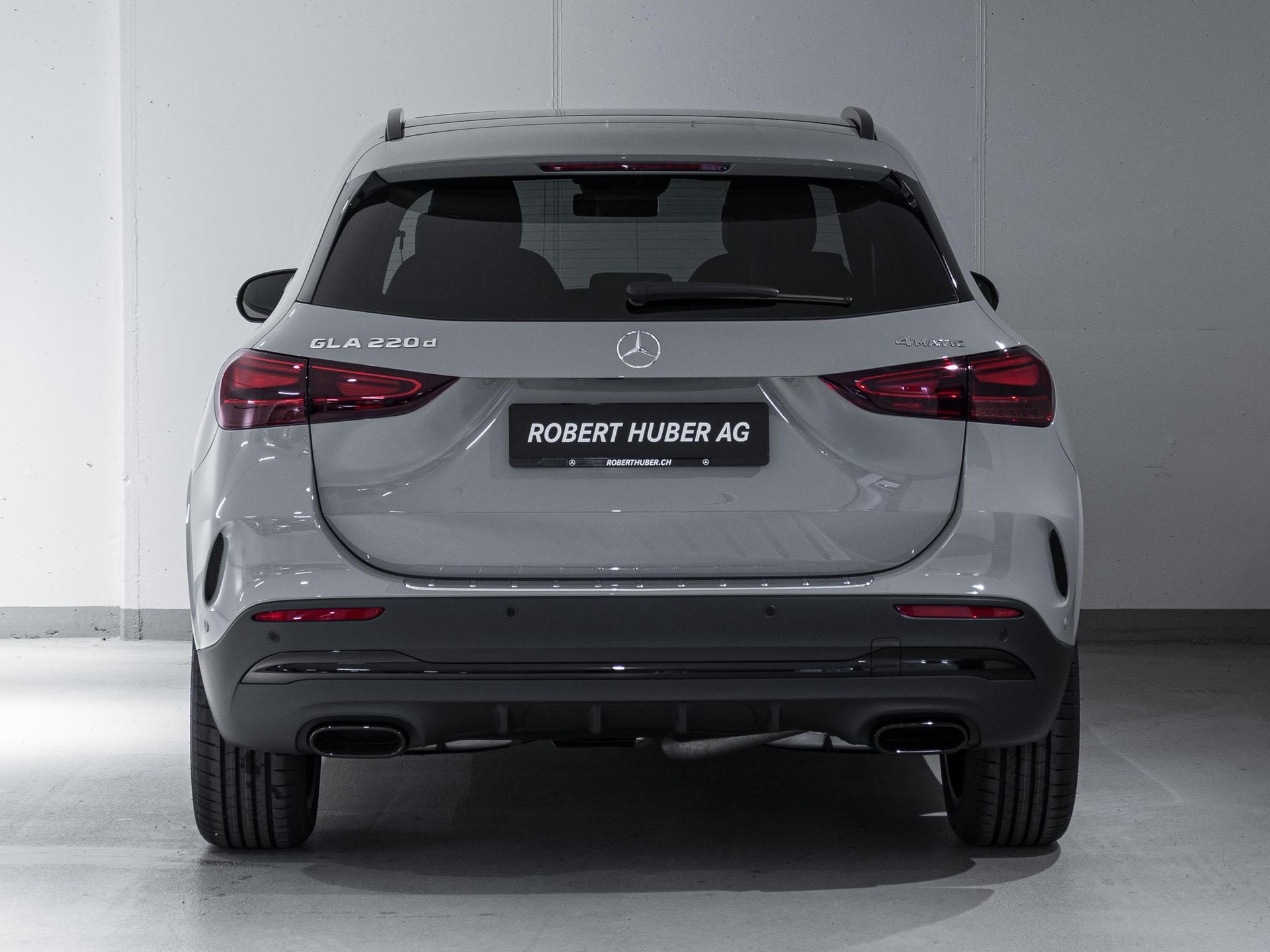 MERCEDES-BENZ GLA 220 d 4MATIC "Swiss Star"-image-5