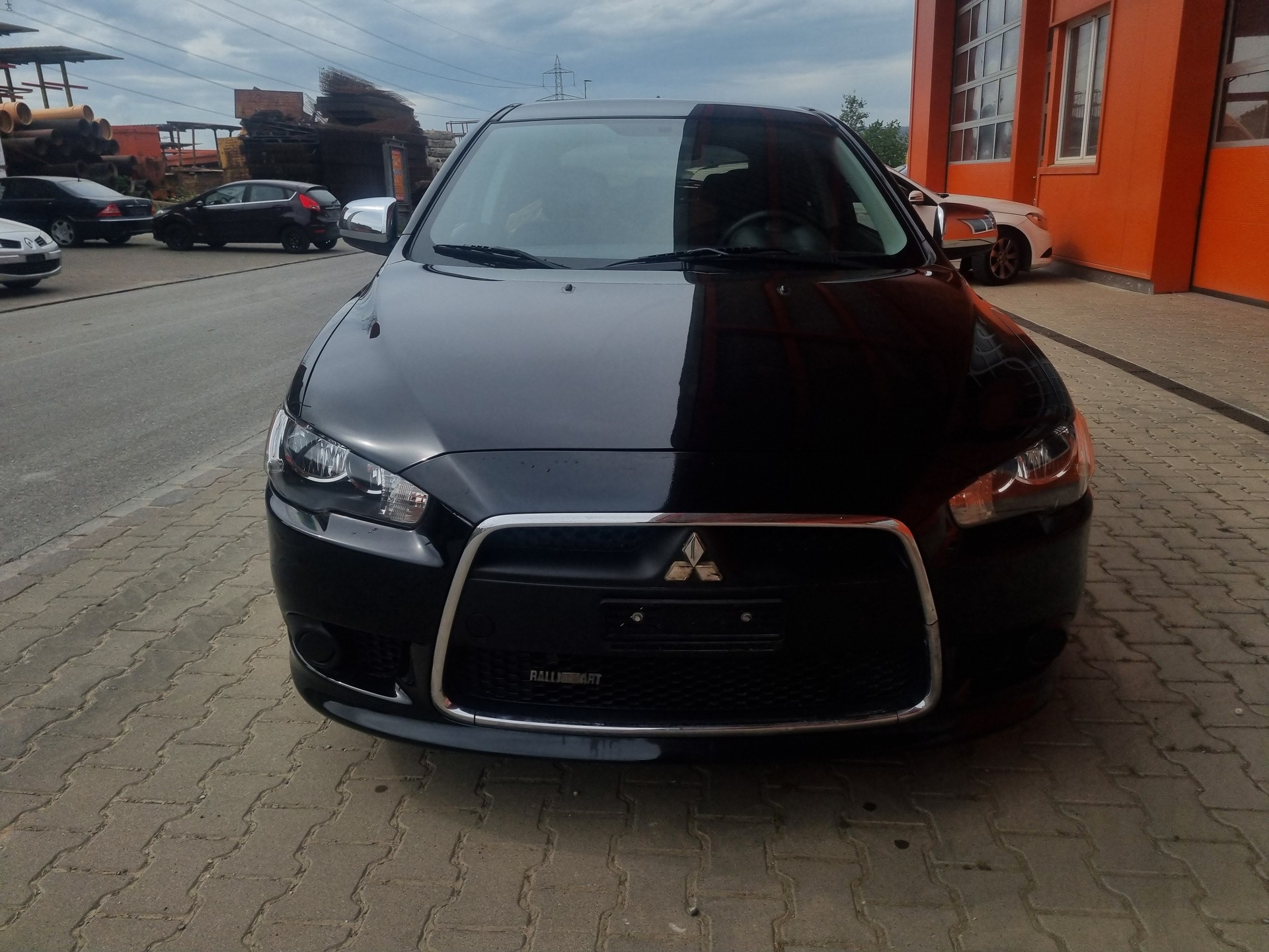 MITSUBISHI Lancer Sportback 1.6 Invite-image-0