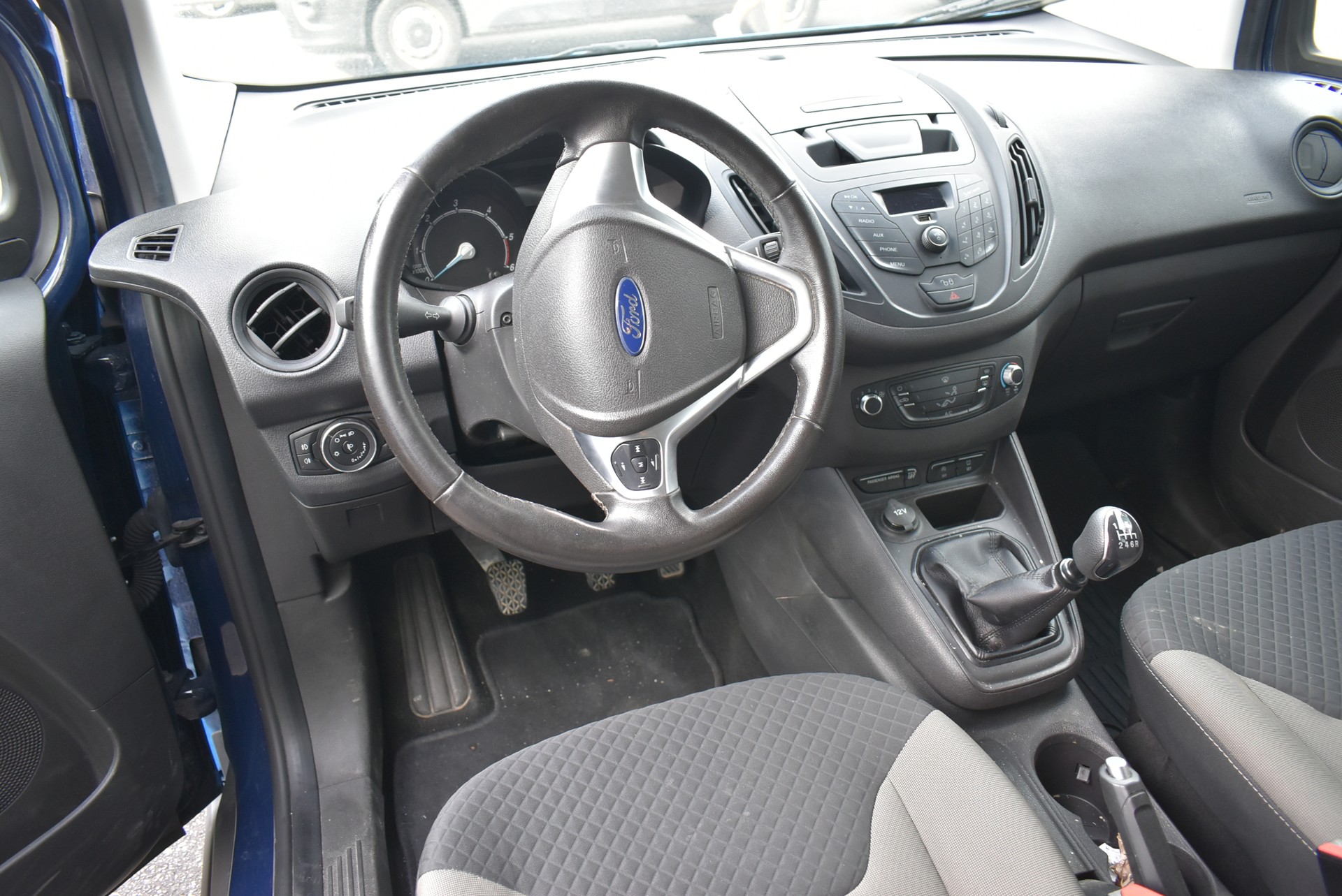 FORD Transit Courier Combi 1.5 TDCi Trend-image-3