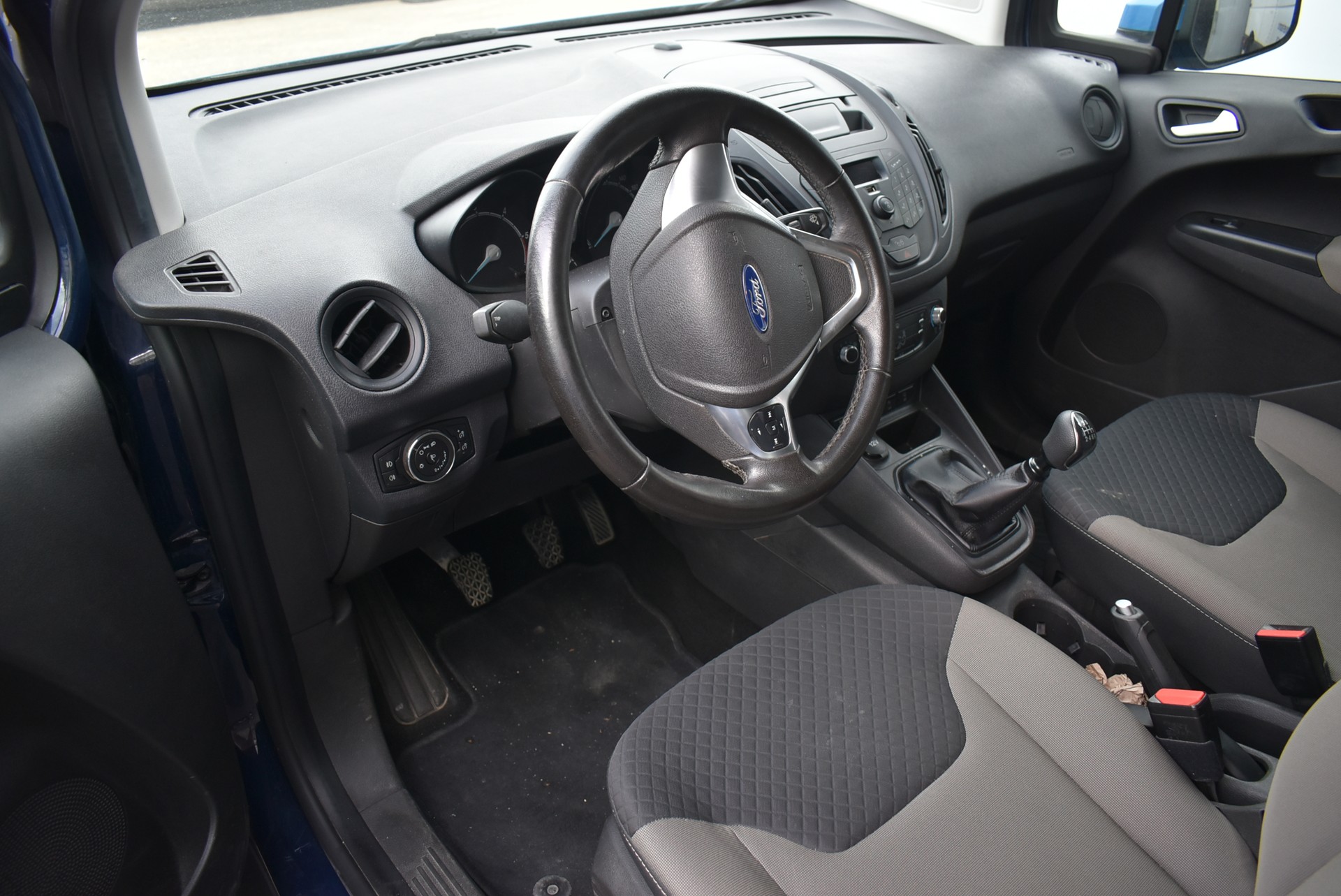 FORD Transit Courier Combi 1.5 TDCi Trend-image-1