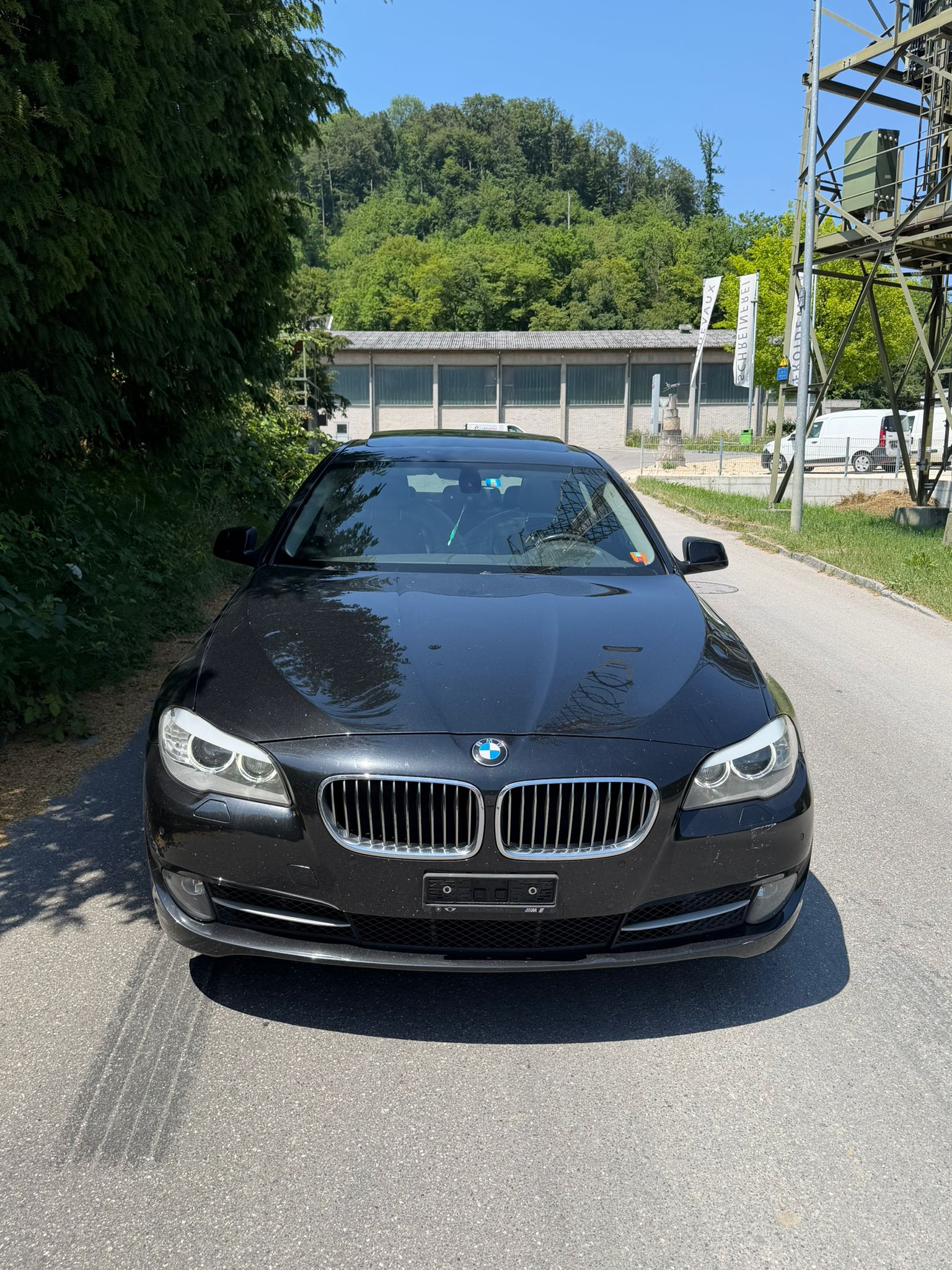 BMW 523i Steptronic-image-3