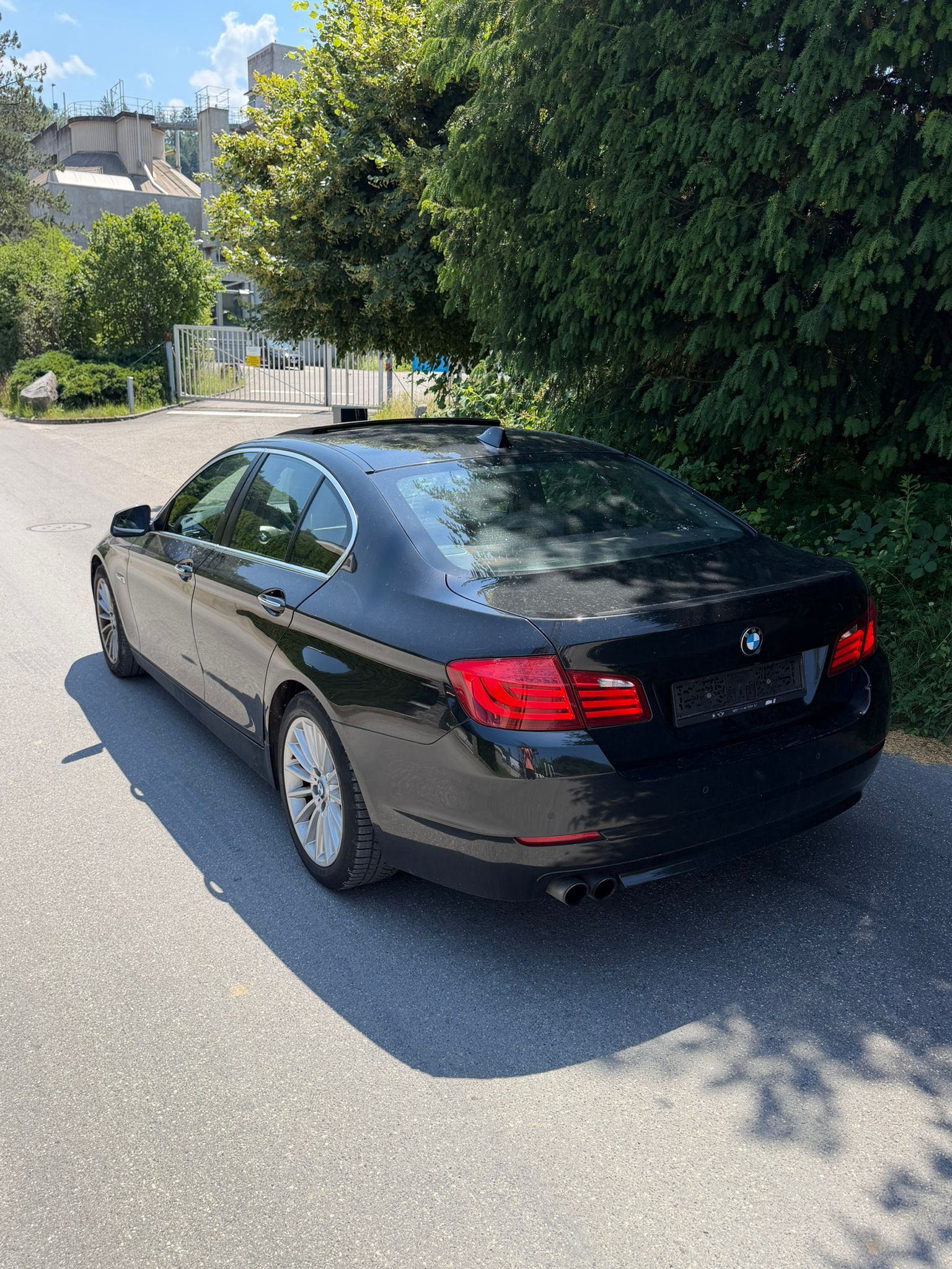 BMW 523i Steptronic-image-8