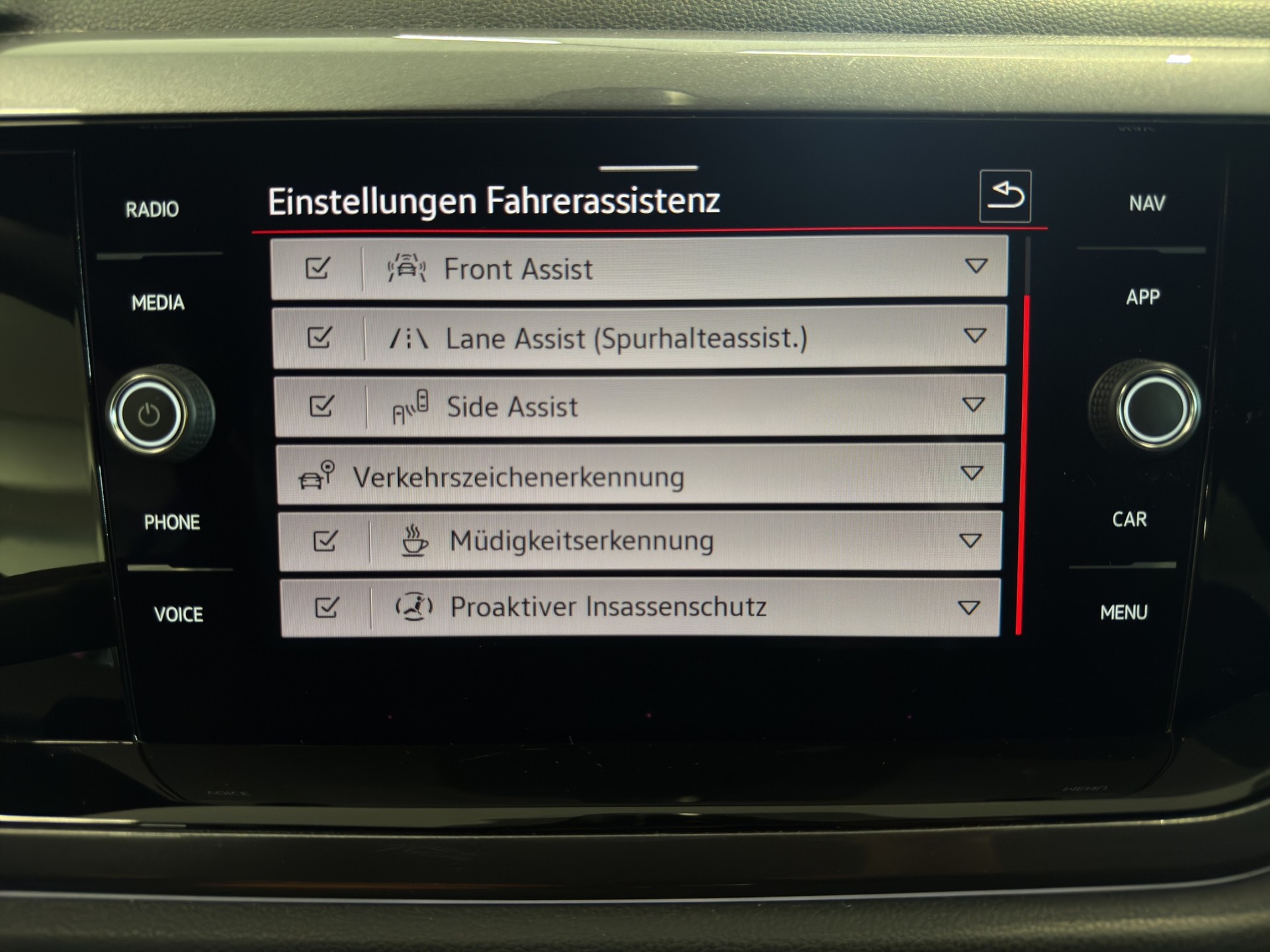 VW Polo 2.0 TSI GTI DSG-image-22