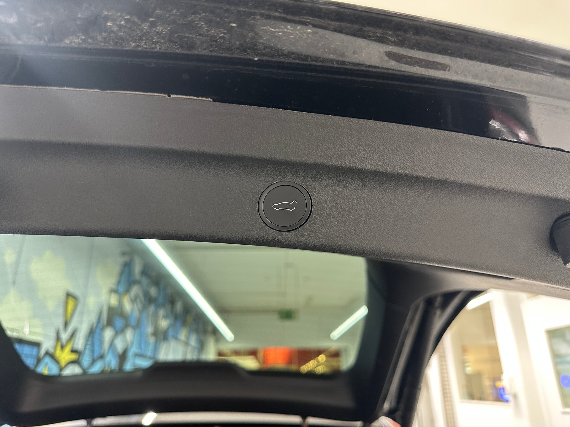 TESLA Performance-image-12