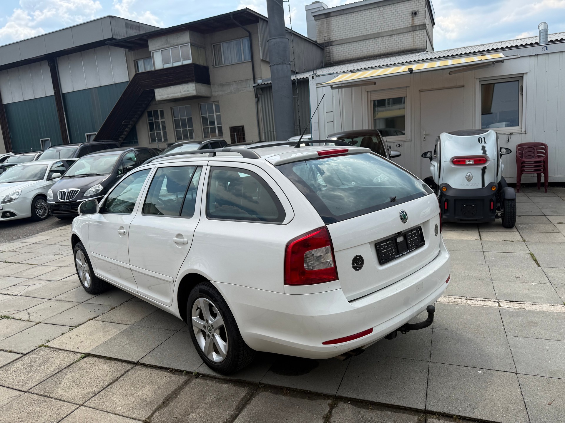 SKODA Octavia Combi 1.8 TSI Swiss Adventure 4x4-image-6
