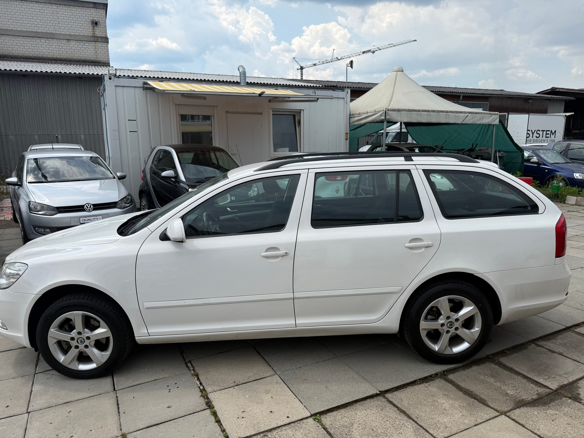 SKODA Octavia Combi 1.8 TSI Swiss Adventure 4x4-image-5