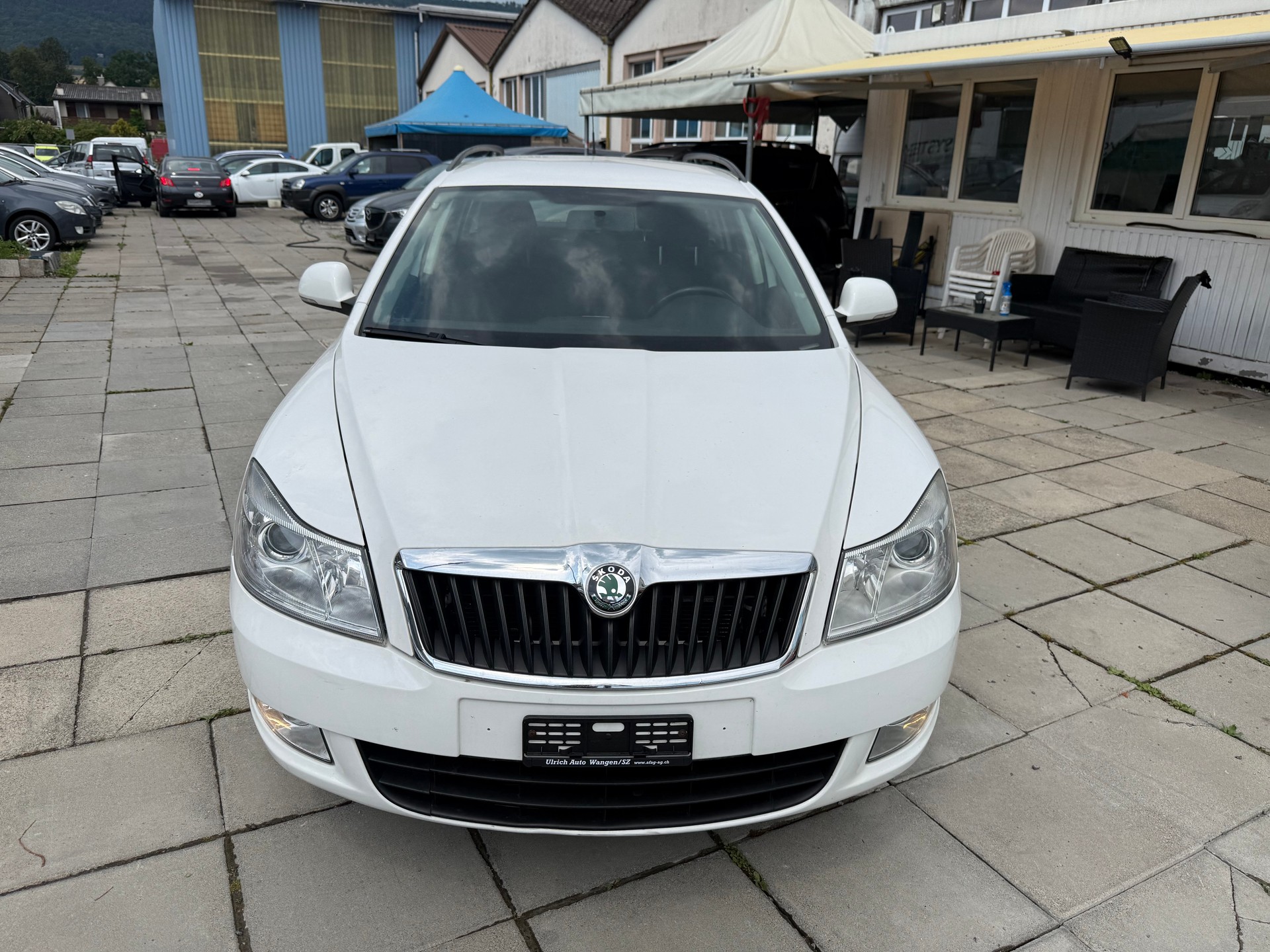SKODA Octavia Combi 1.8 TSI Swiss Adventure 4x4-image-1