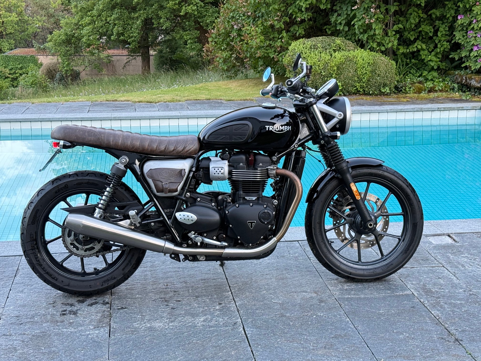 TRIUMPH Street Twin 900 i (35kW)