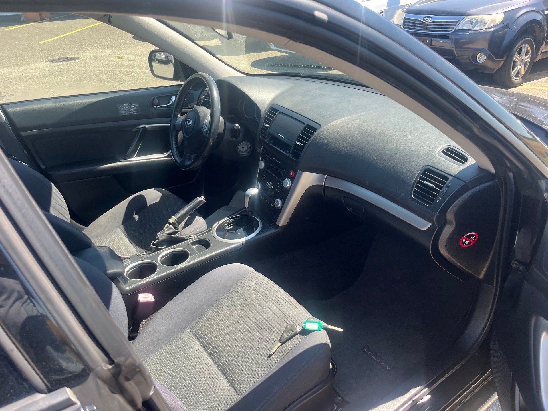 SUBARU Legacy 2.0R AWD Swiss Automatik-image-8