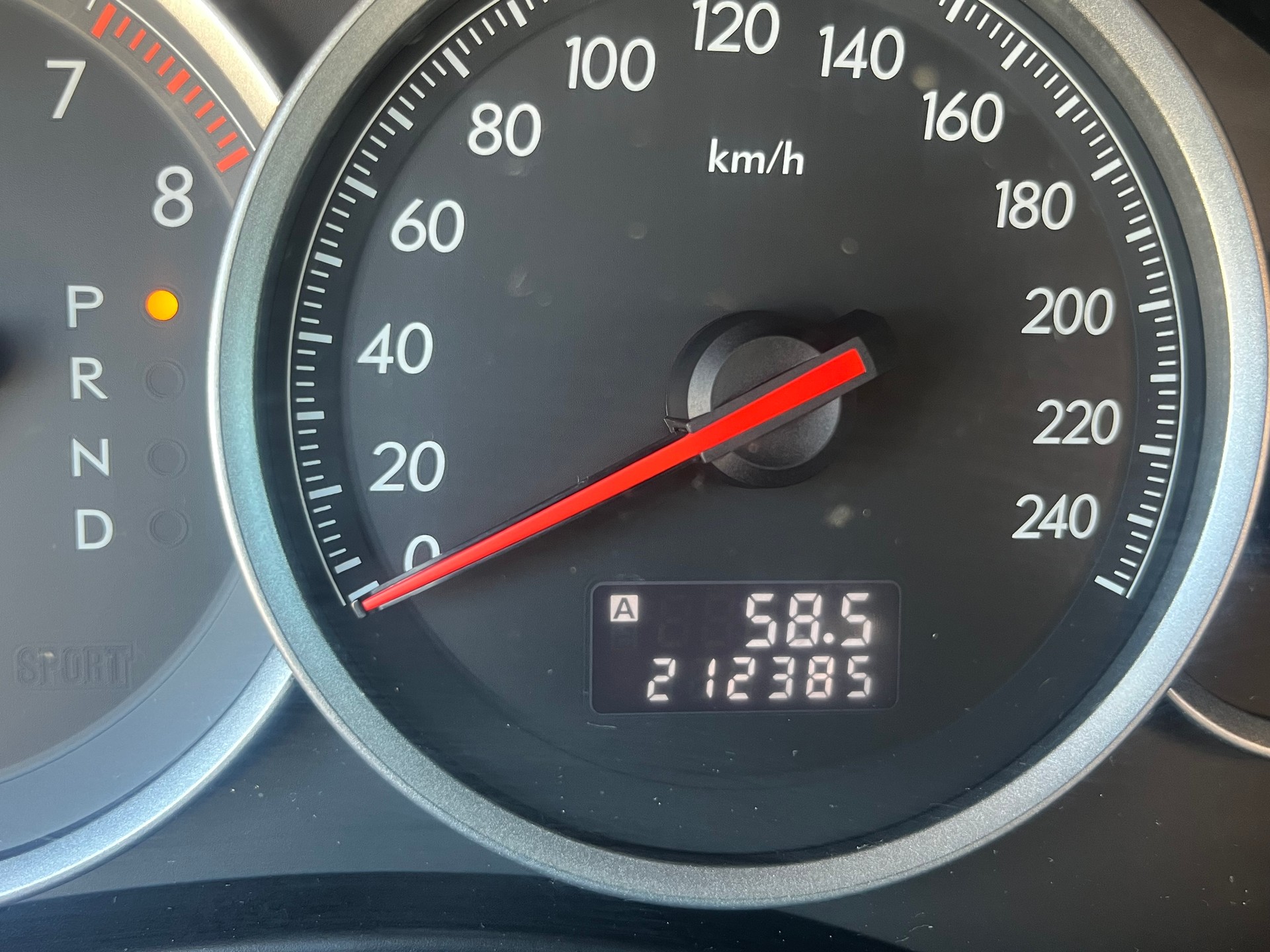 SUBARU Legacy 2.0R AWD Swiss Automatik-image-11