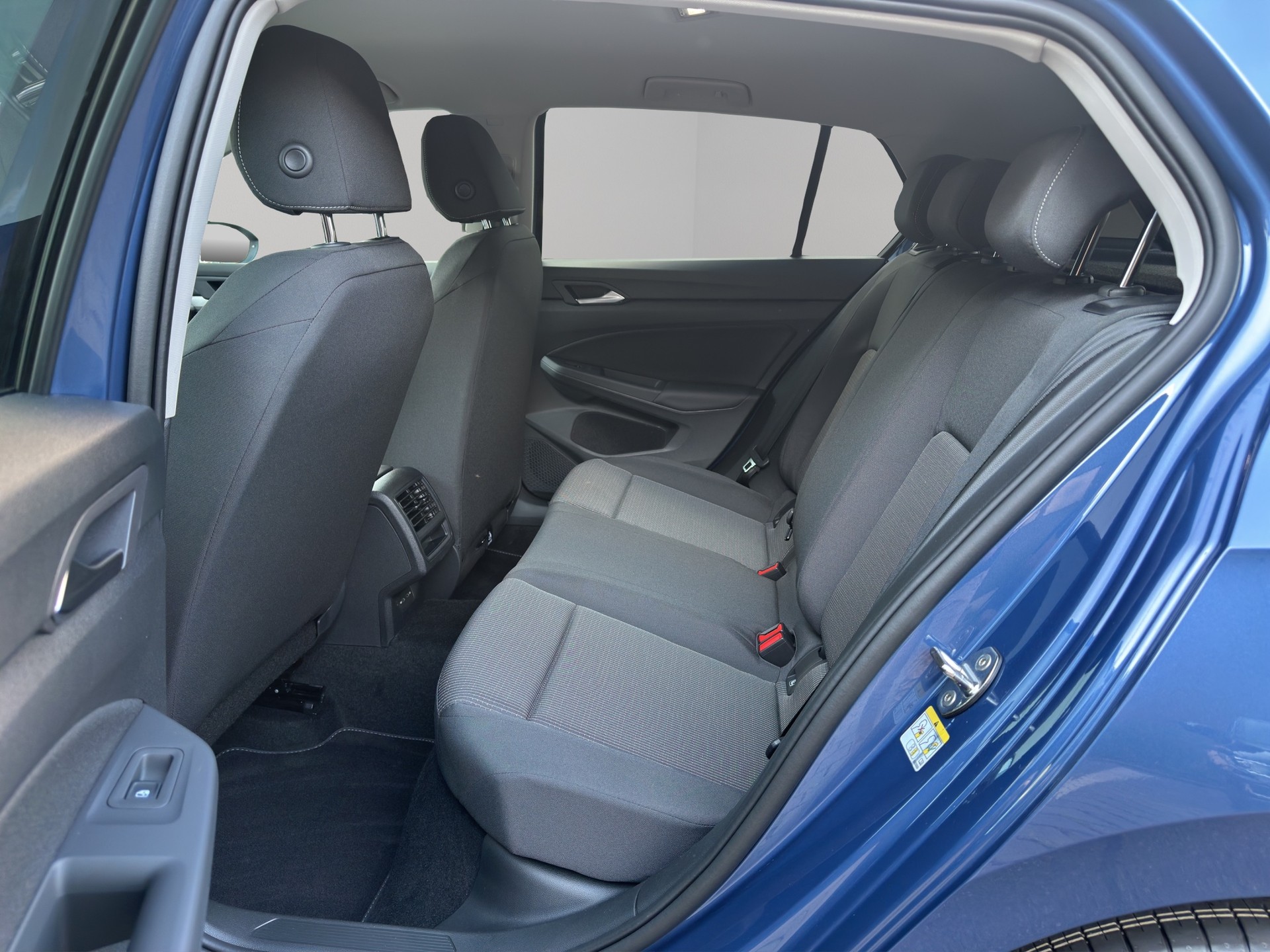 VW Golf 1.5 e TSI mHEV Value DSG-image-10