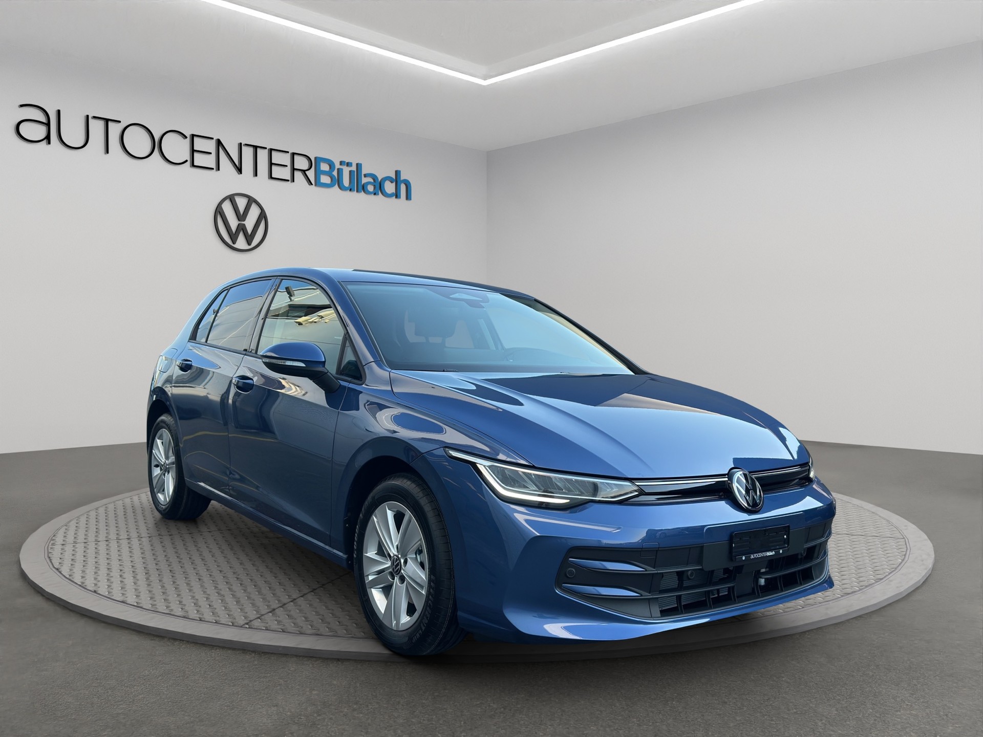 VW Golf 1.5 e TSI mHEV Value DSG-image-2